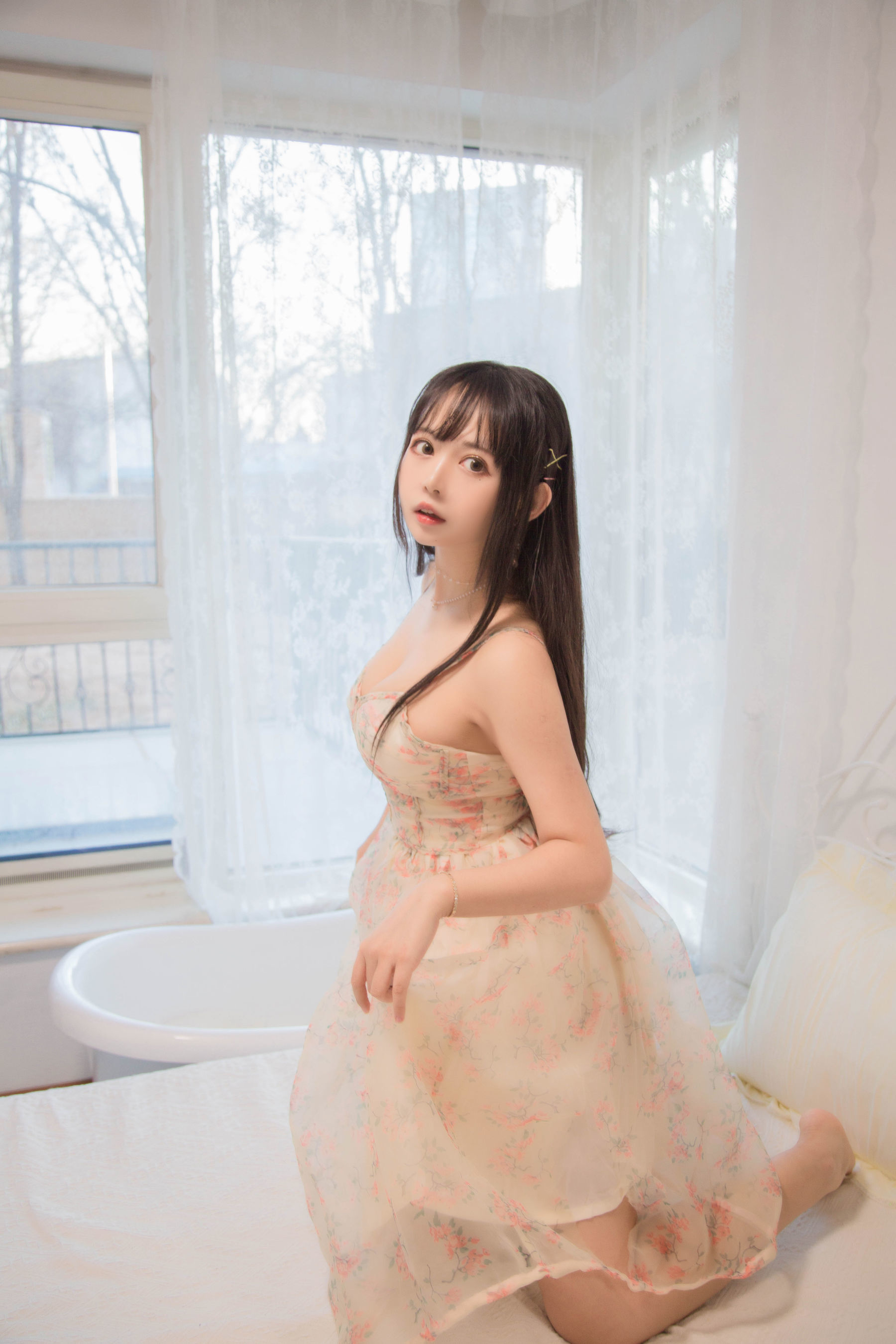 大眼萌妹黑猫猫OvO good morning + good night [24P]