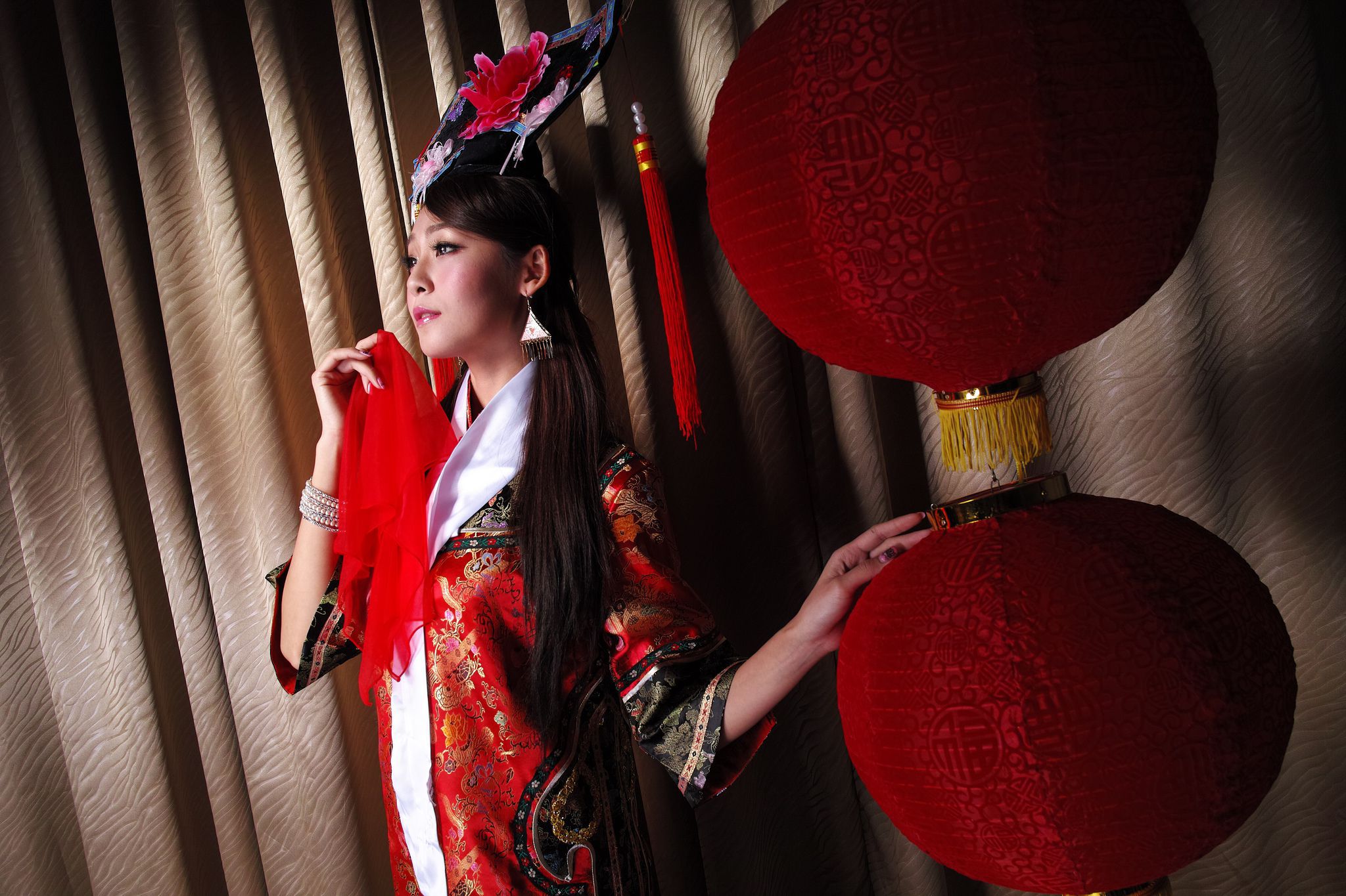 Winnie小雪、小羽《新春拜年 甄嬛格格》 [67P]