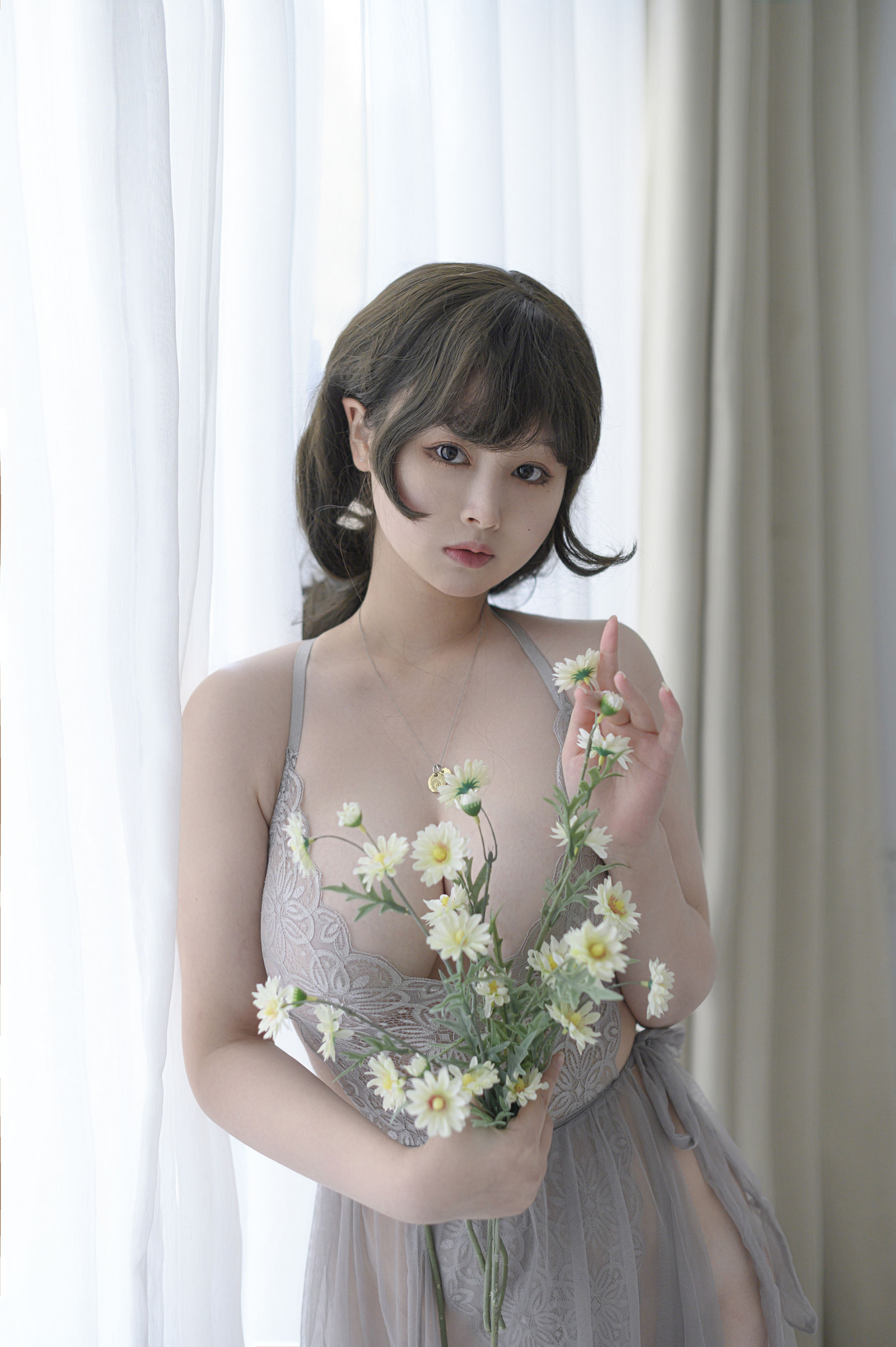 二次元美少女PAKI酱 – 浮沉 [27P]