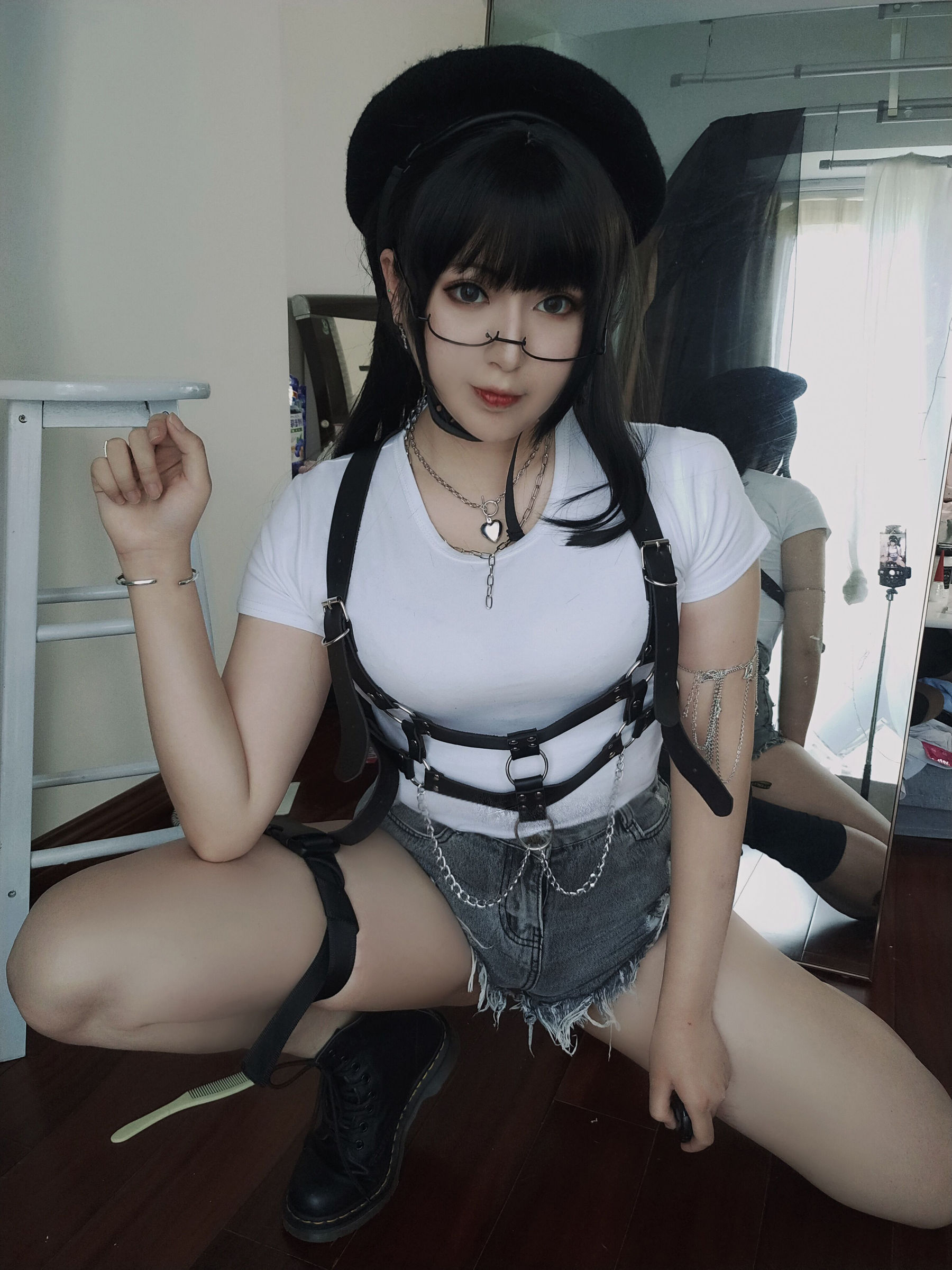 小容仔咕咕咕 – 白T [20P]