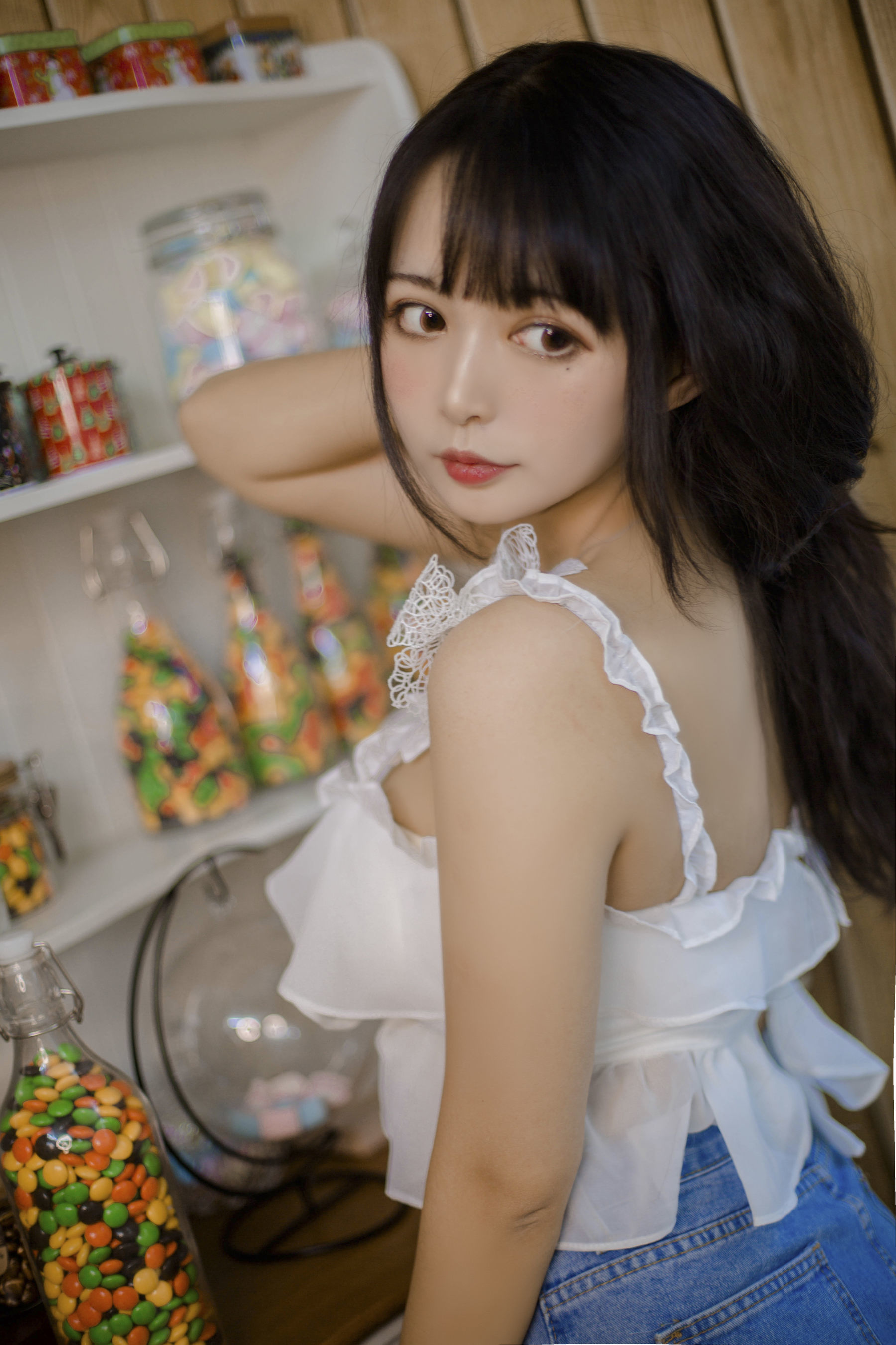 大眼萌妹黑猫猫OvO 客厅 [16P]