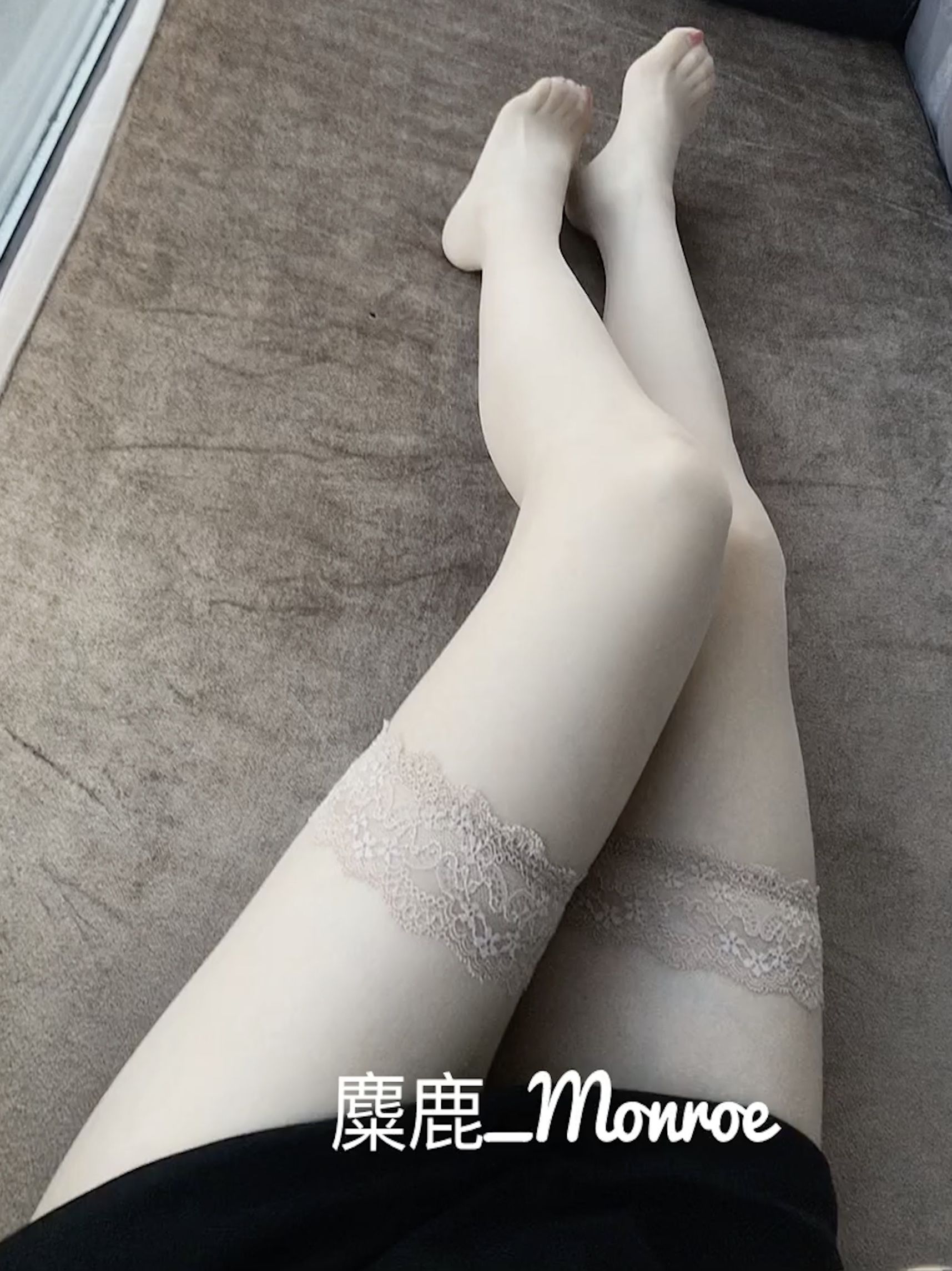 丝足博主麋鹿_Monroe 2020.05.30 月未丝集 [74P]