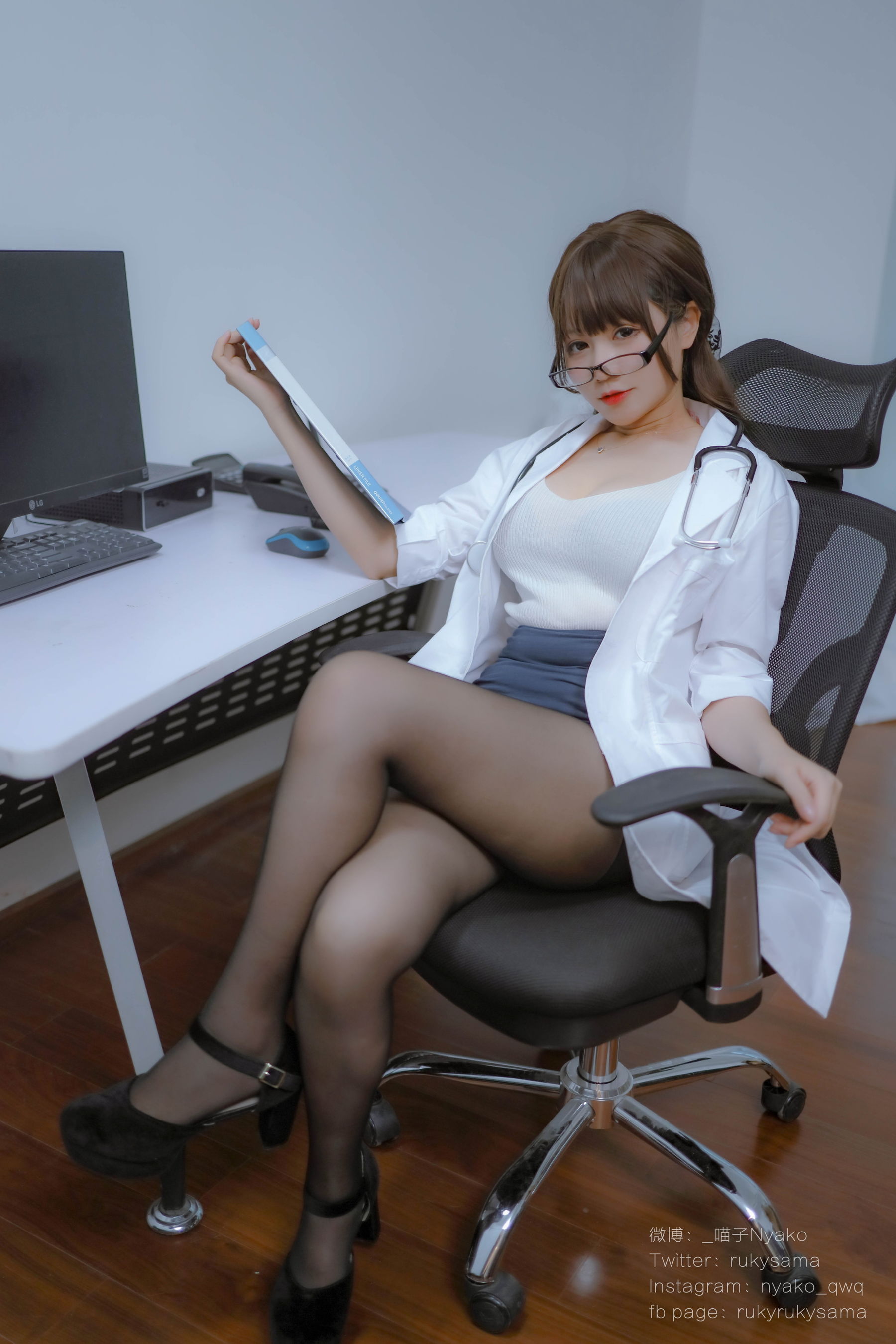 萌妹子Nyako喵子 – 秘密病栋 [131P]