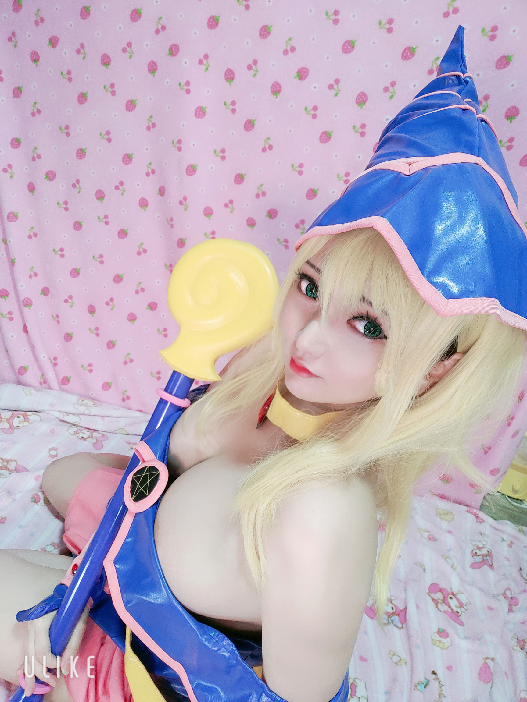 Coser小姐姐Potato Godzilla – Dark Magician Girl [30P]