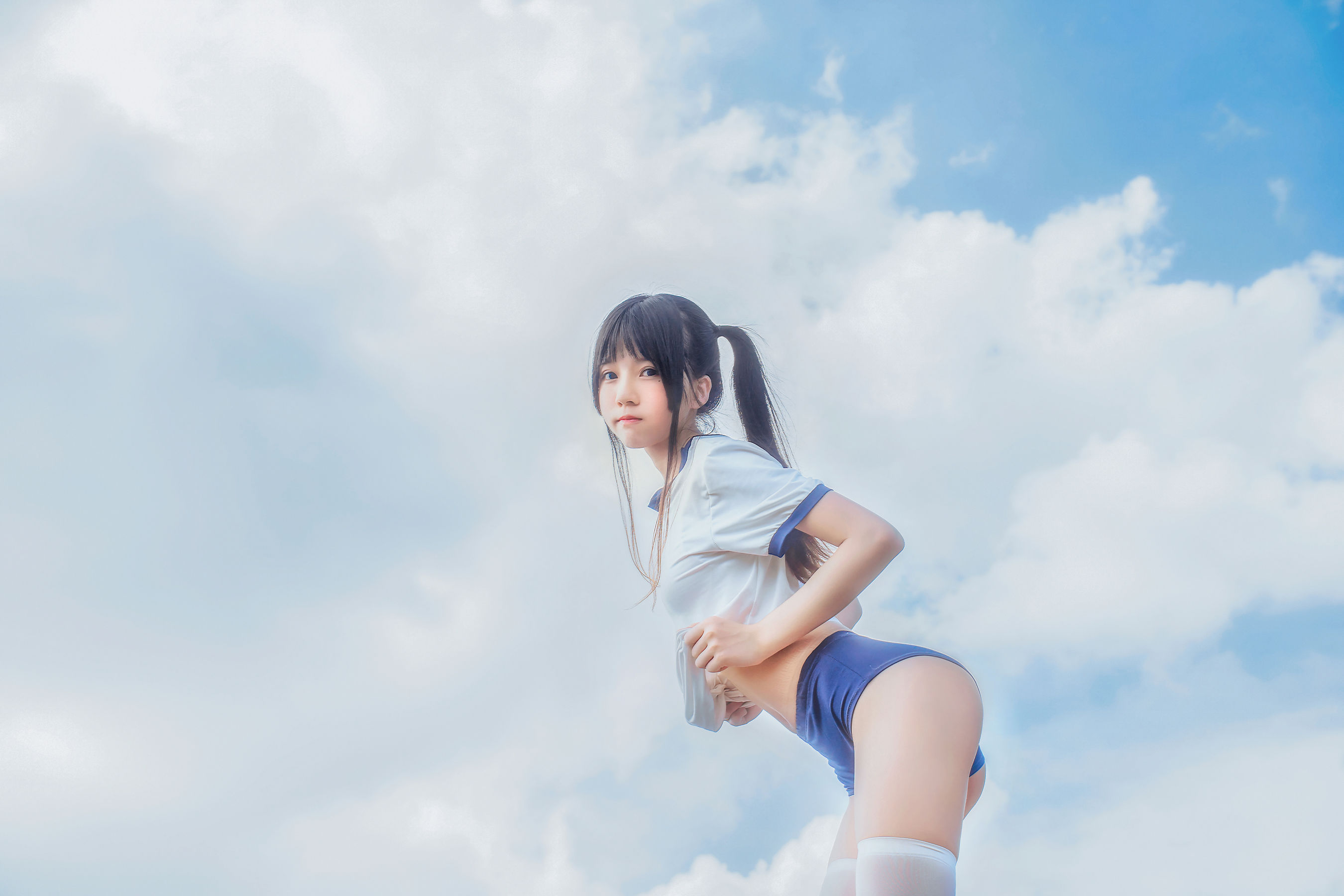 [萝莉COS] 桜桃喵《体操服》 [24P]