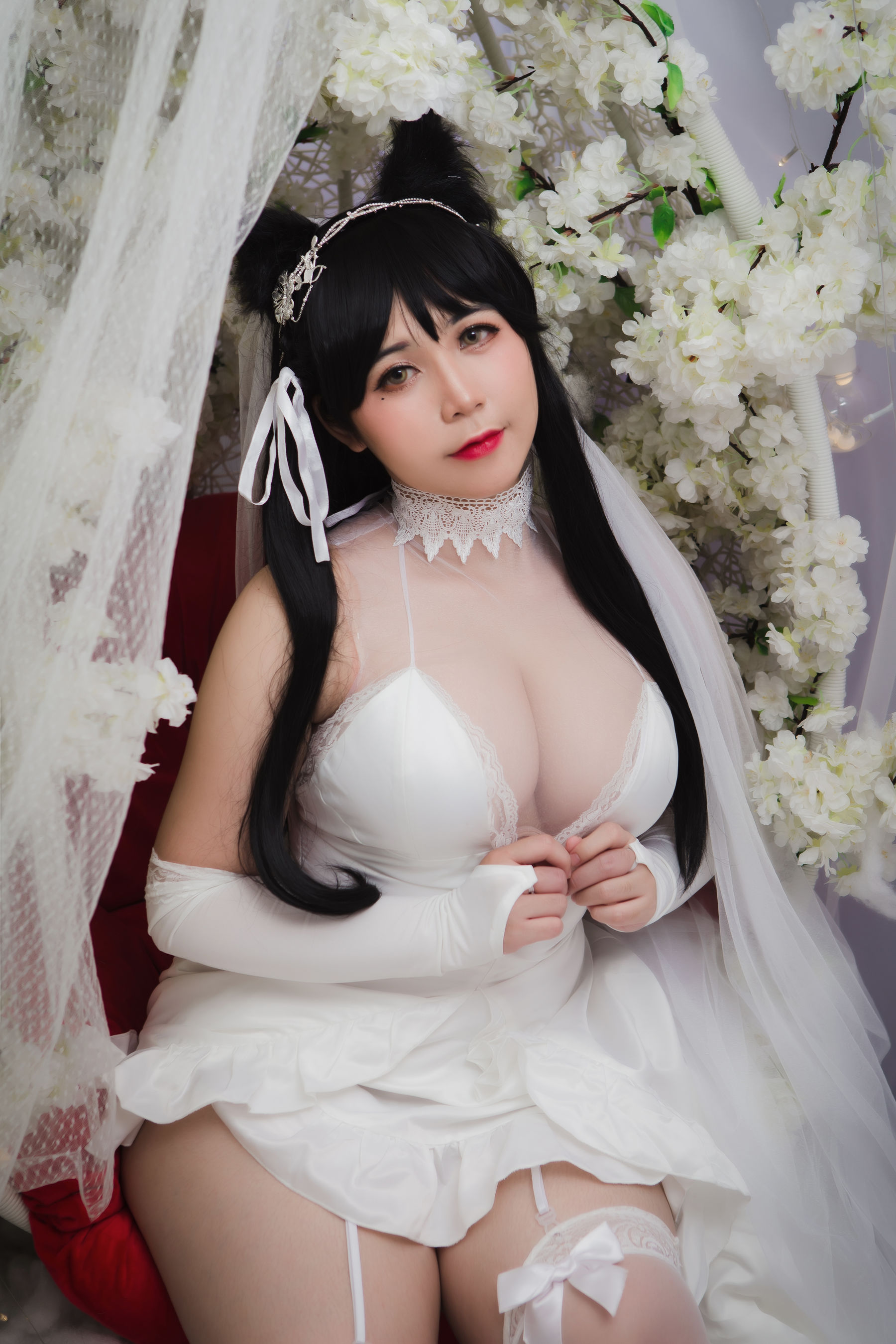Uy Uy – Atago Wedding [32P]