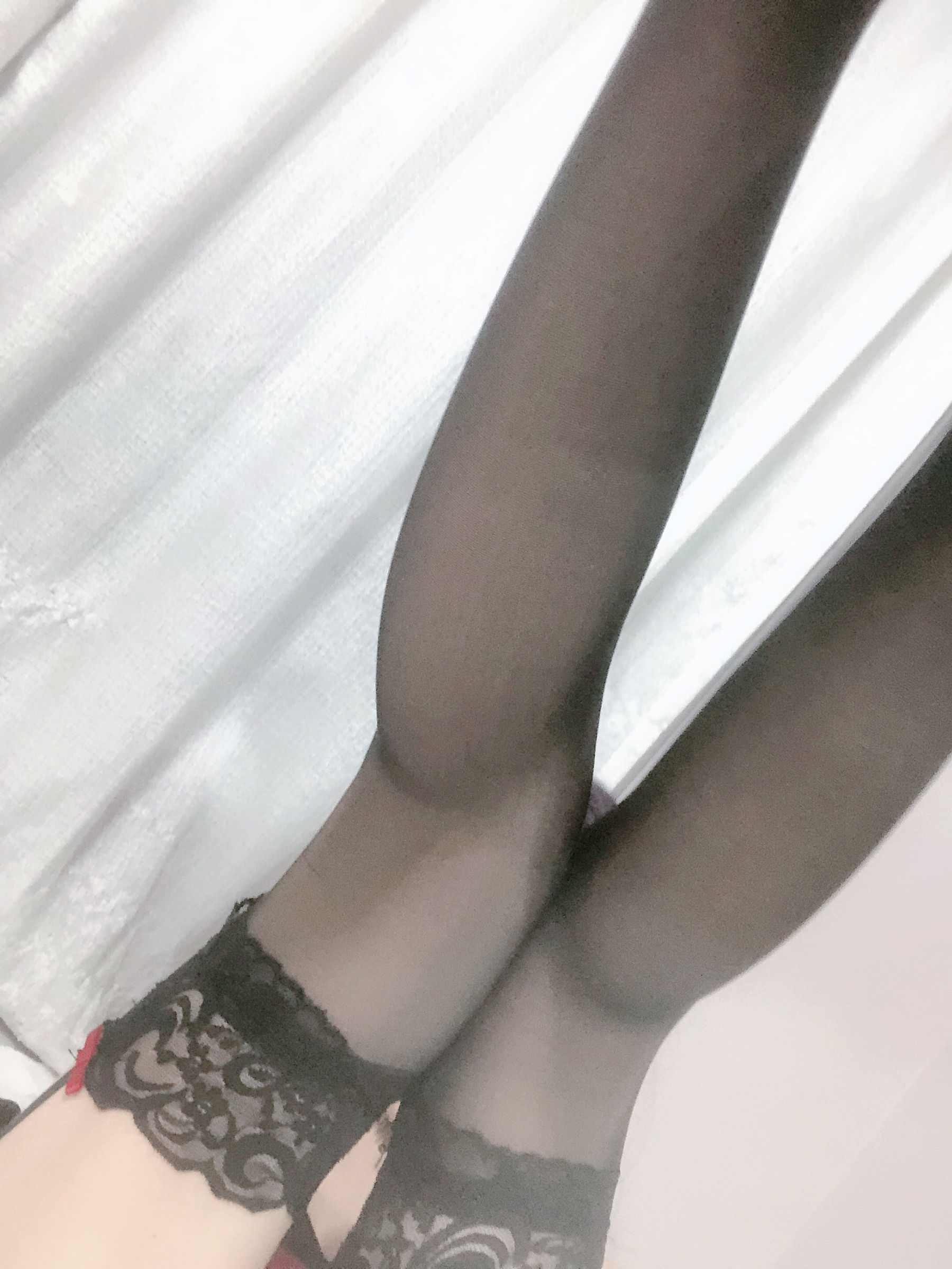 香草喵露露 – 诗羽学姐睡衣 [45P]