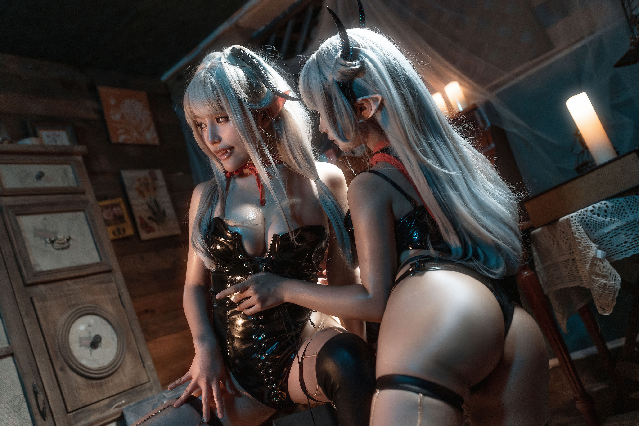 动漫博主蠢沫沫&#038;一笑芳香沁 – 吸血鬼 [30P]