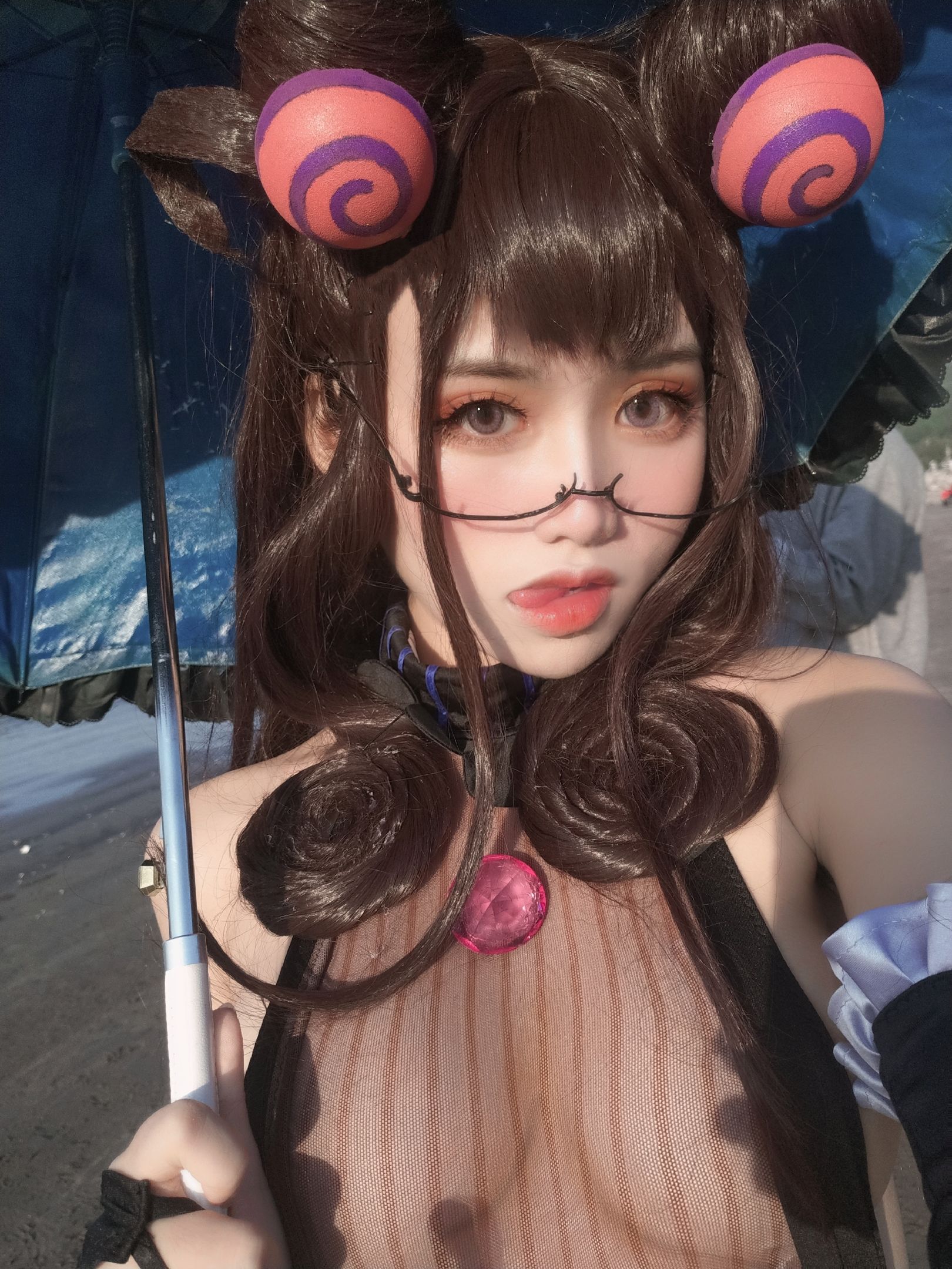 一笑芳香沁写真 – 紫式部 [28P]