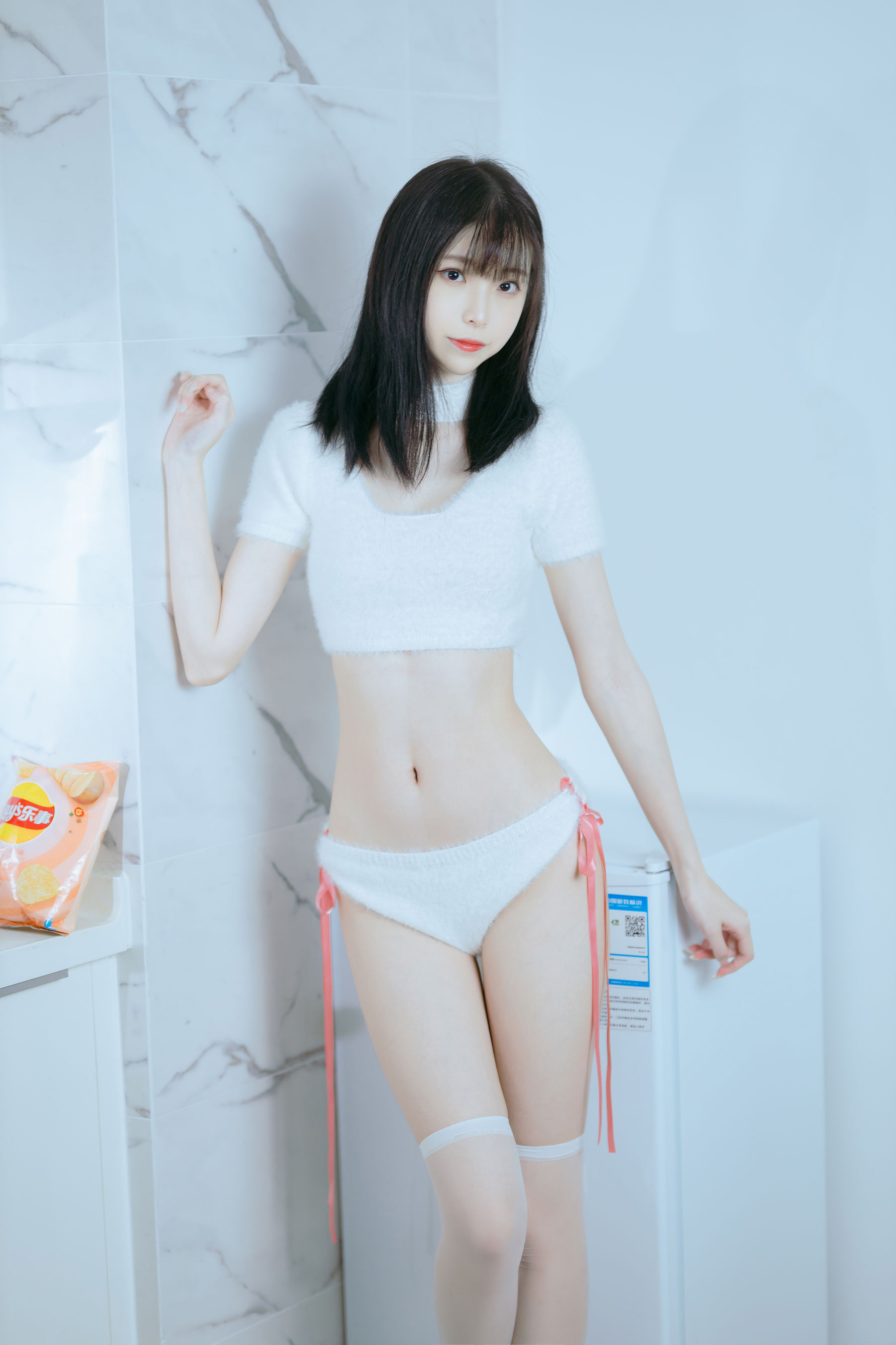 许岚(叁月life) – 纯欲毛衣 [39P]