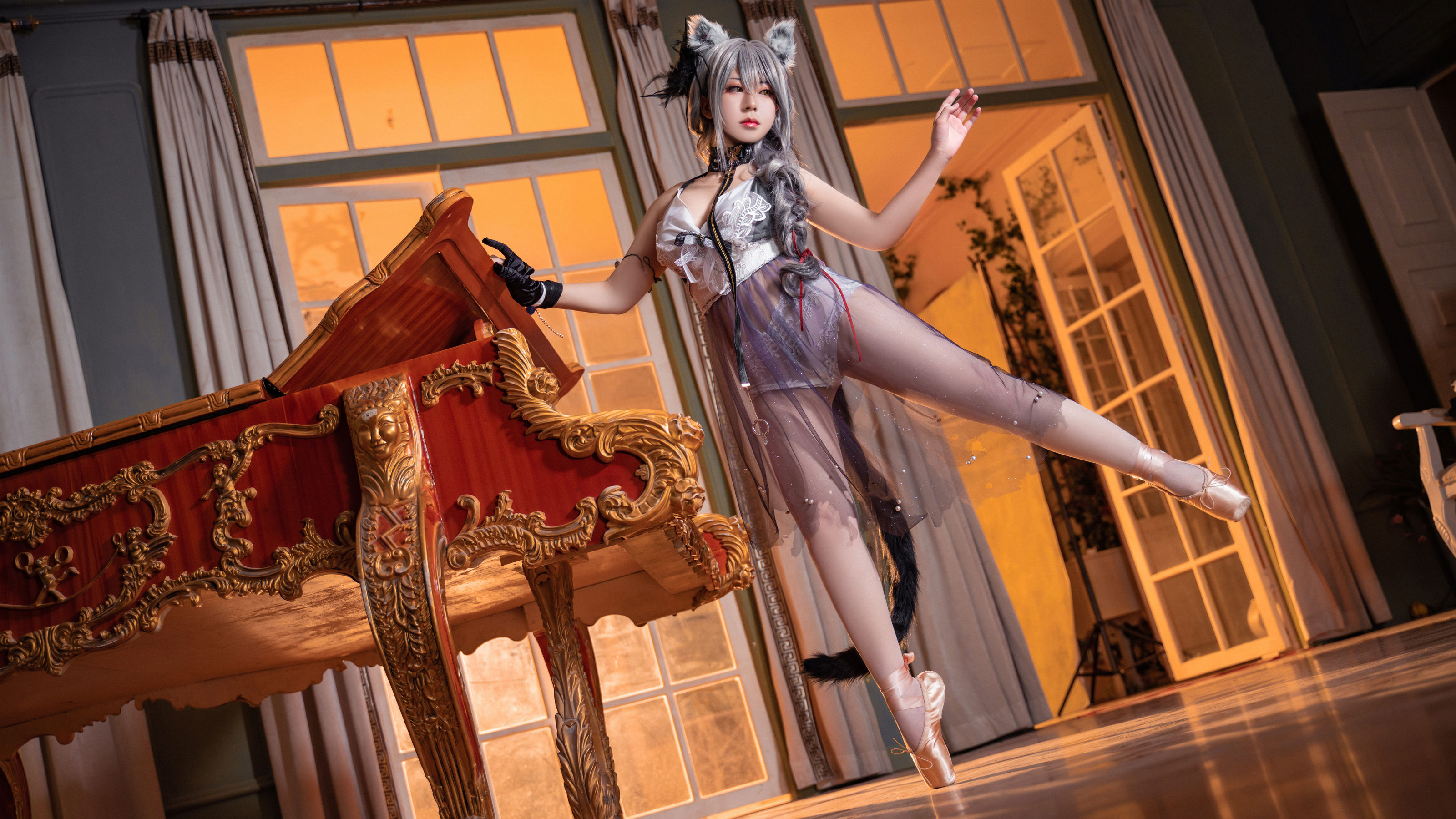 虎森森 – 黑芭蕾 [15P]