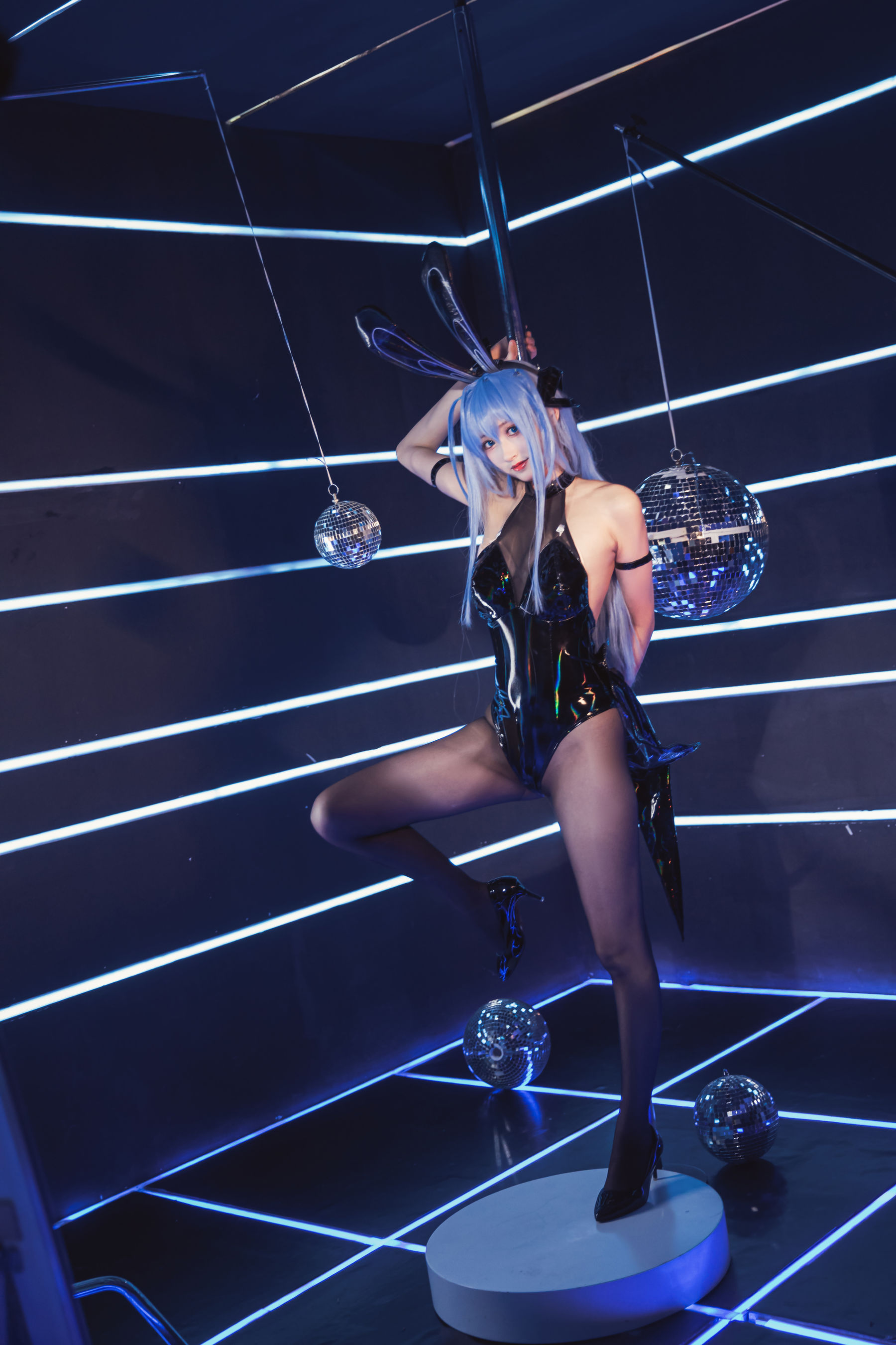 Luisa_零纱 – 新泽西兔女郎 [35P]