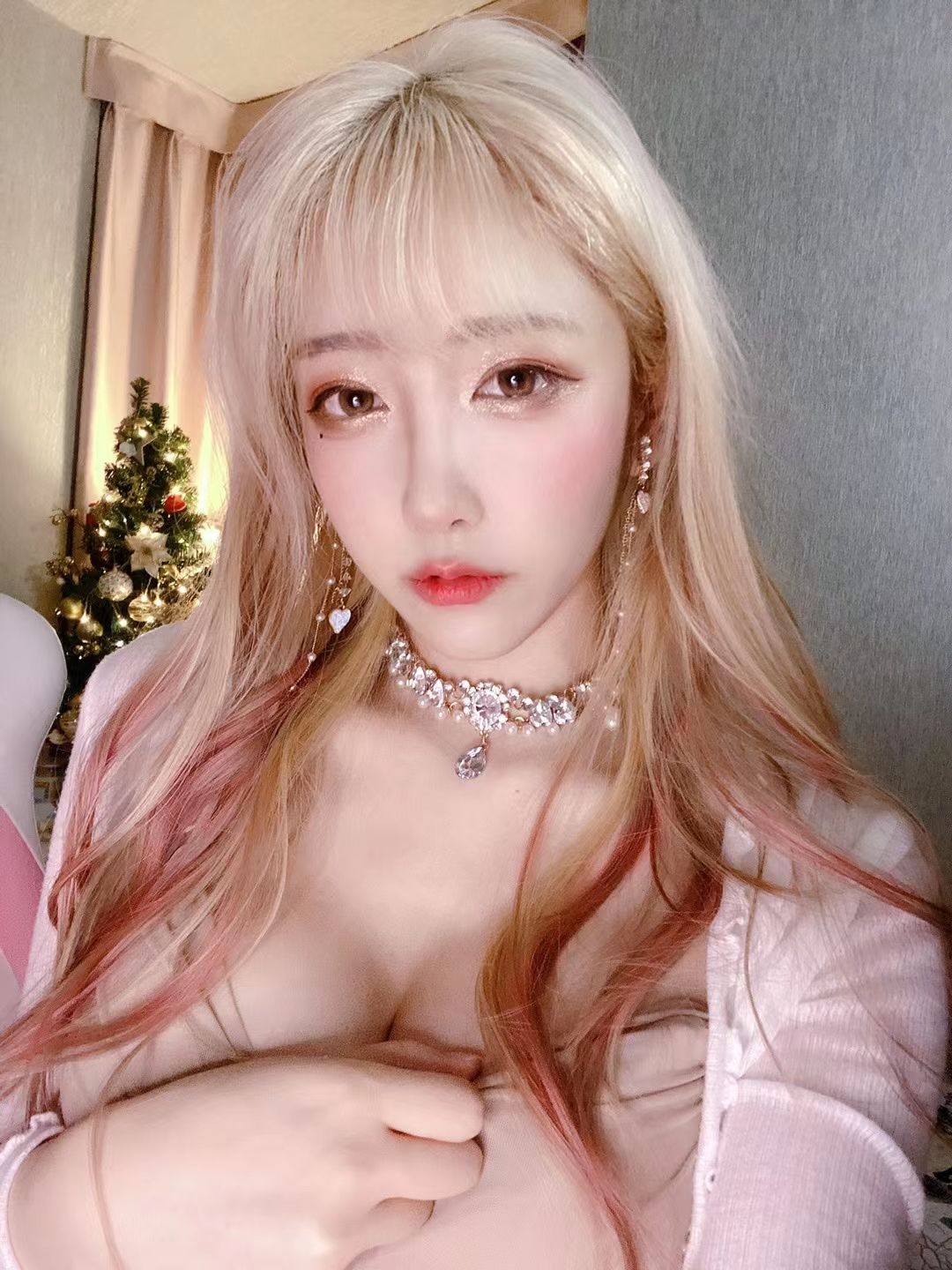 人气Coser啾小妍 – 妍宝 [299P]