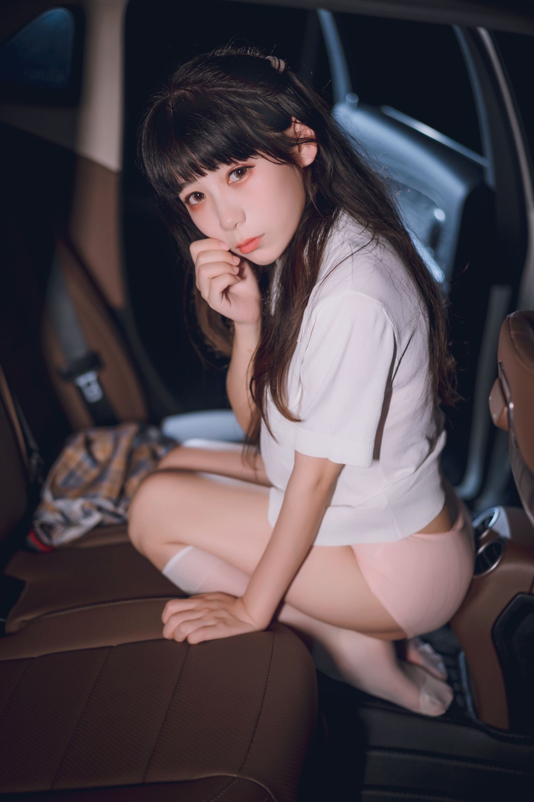 usejan – 蓝蓝奔驰 [40P]