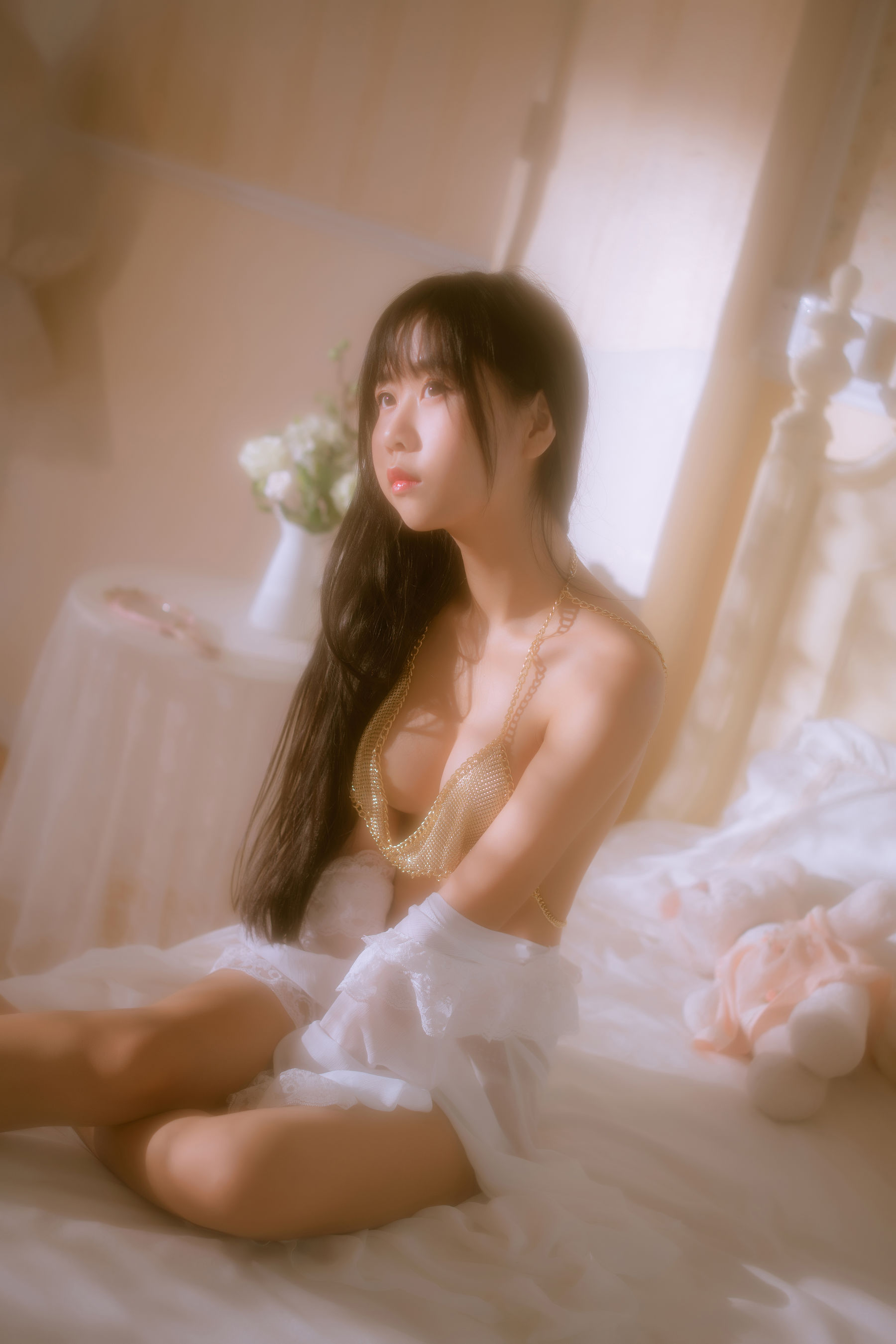 阳光美少女萌芽儿o0 – 金色套装 [70P]