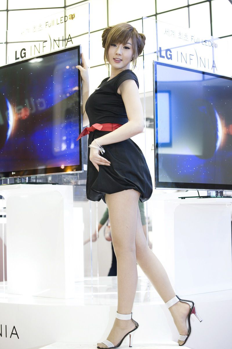 黄美姬《电子数码展》图片合集 [31P]