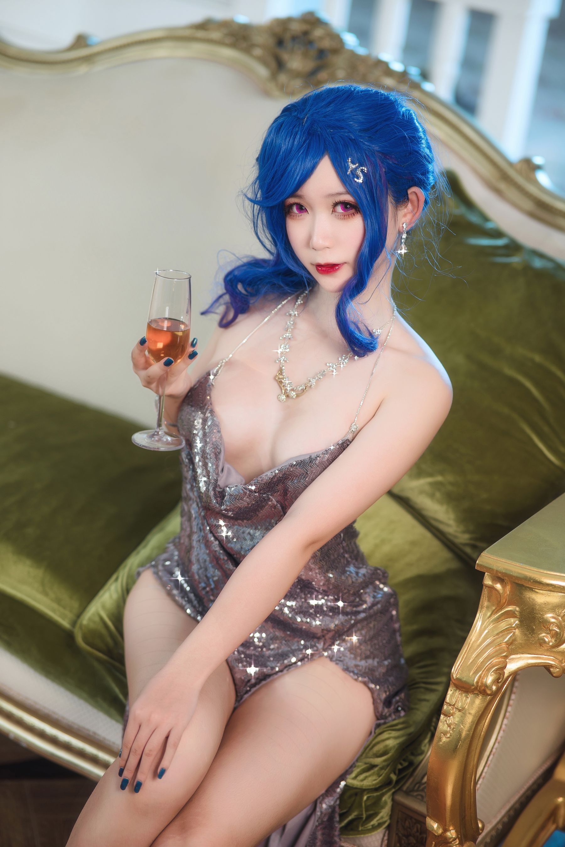 动漫博主樱落酱w – 圣路易斯礼服 [24P]