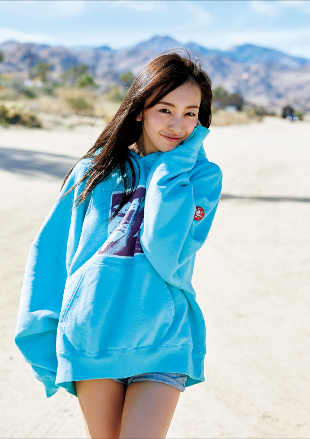 板野友美 写真集「Wanderer」(Kindle) [129P]