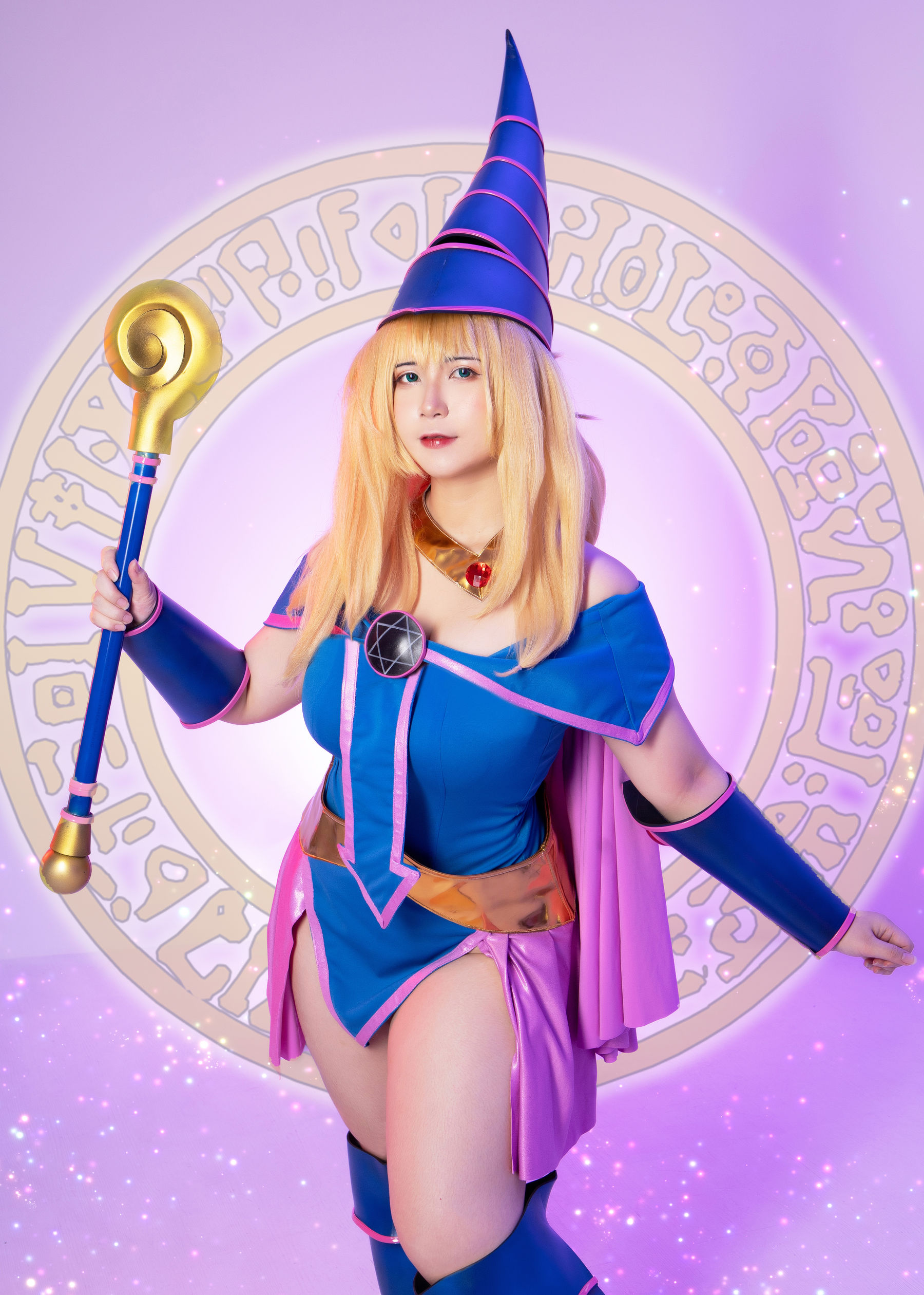 Uy Uy – Dark Magicial Girl [61P]