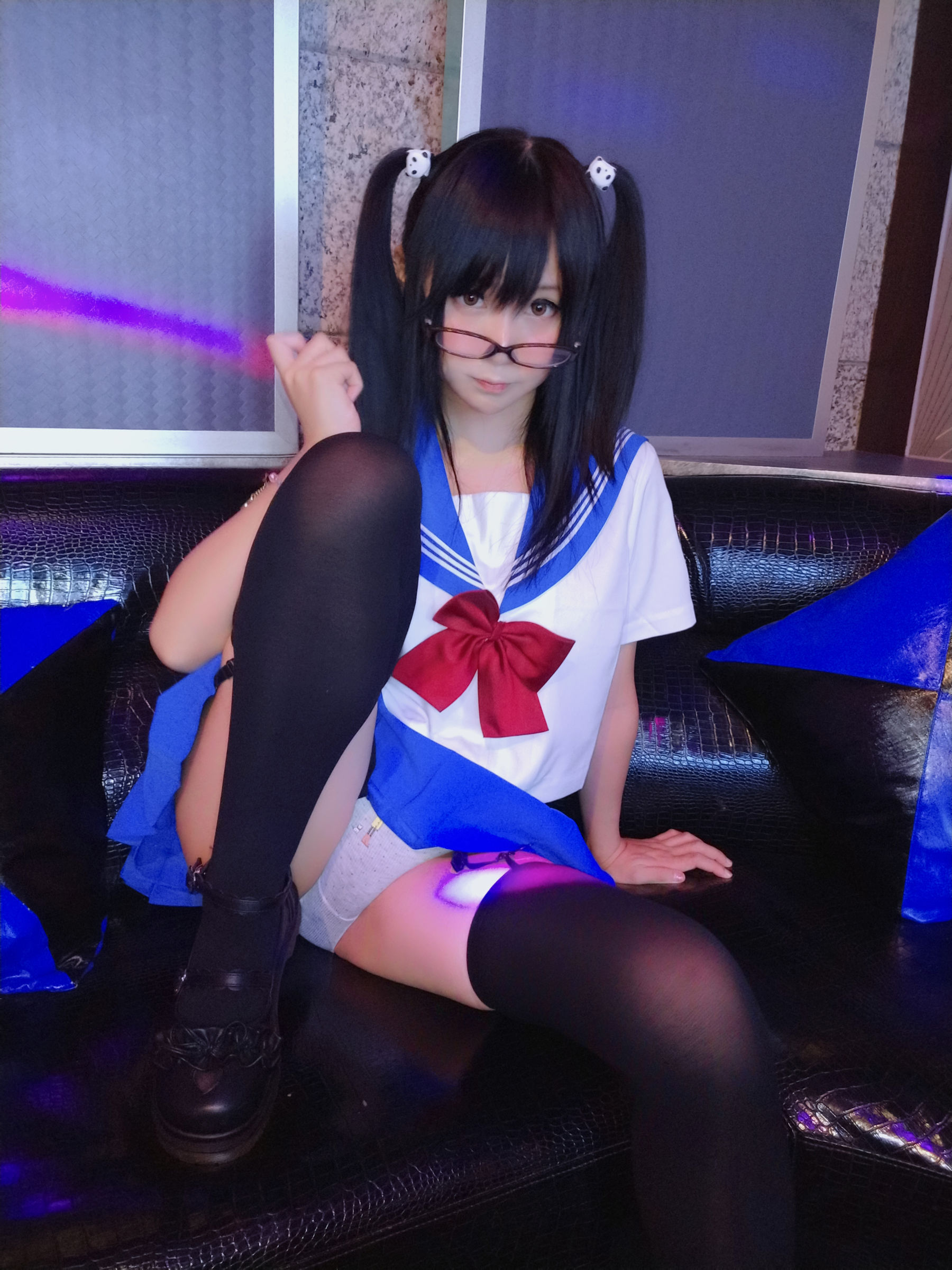 [萝莉COS] 摇摇乐yoyo – 诱人小学妹 [43P]