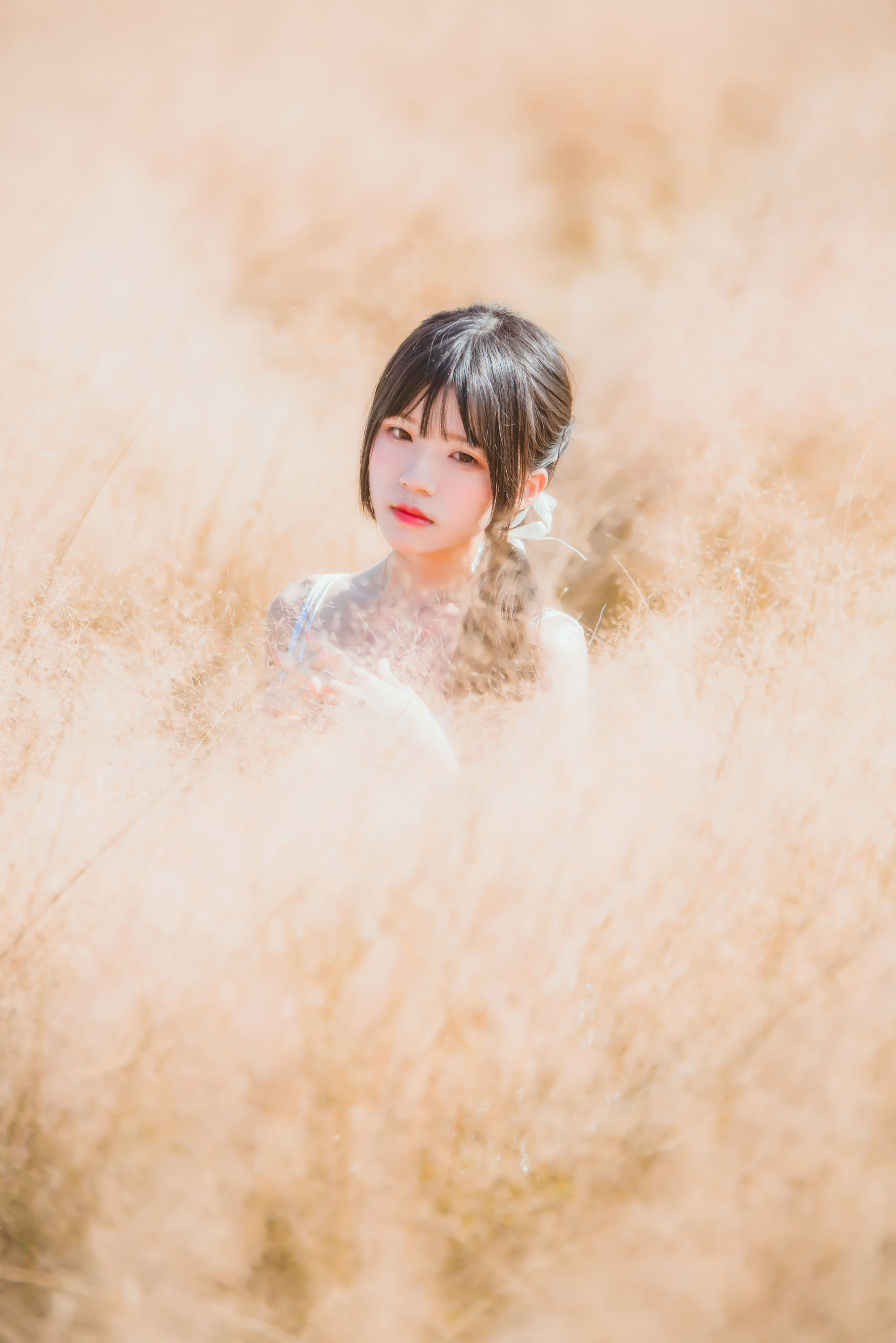 桜桃喵 原野上的浪漫 [48P]