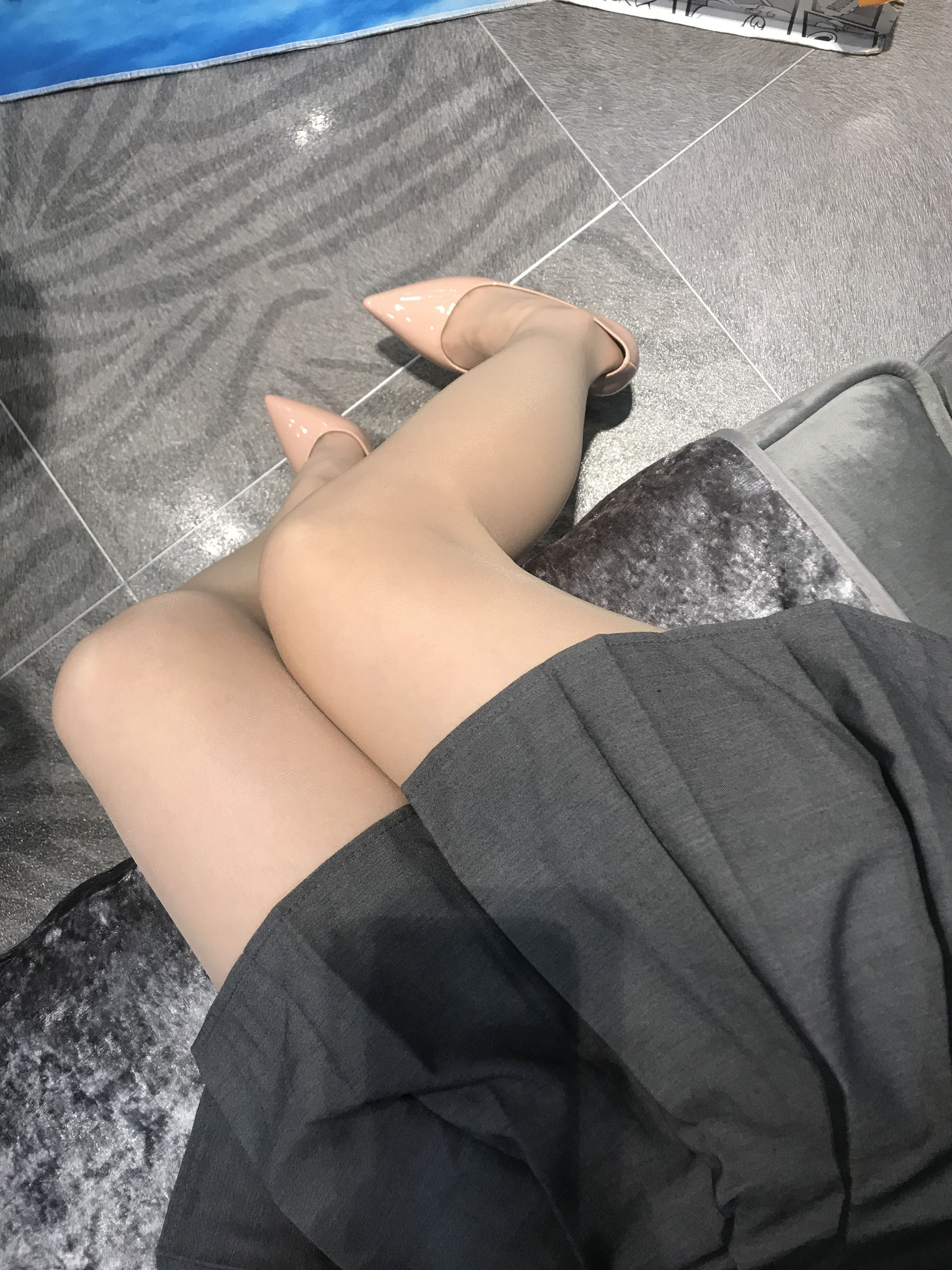 丝足博主麋鹿_Monroe 2020.03.06 居家丝秀 [32P]