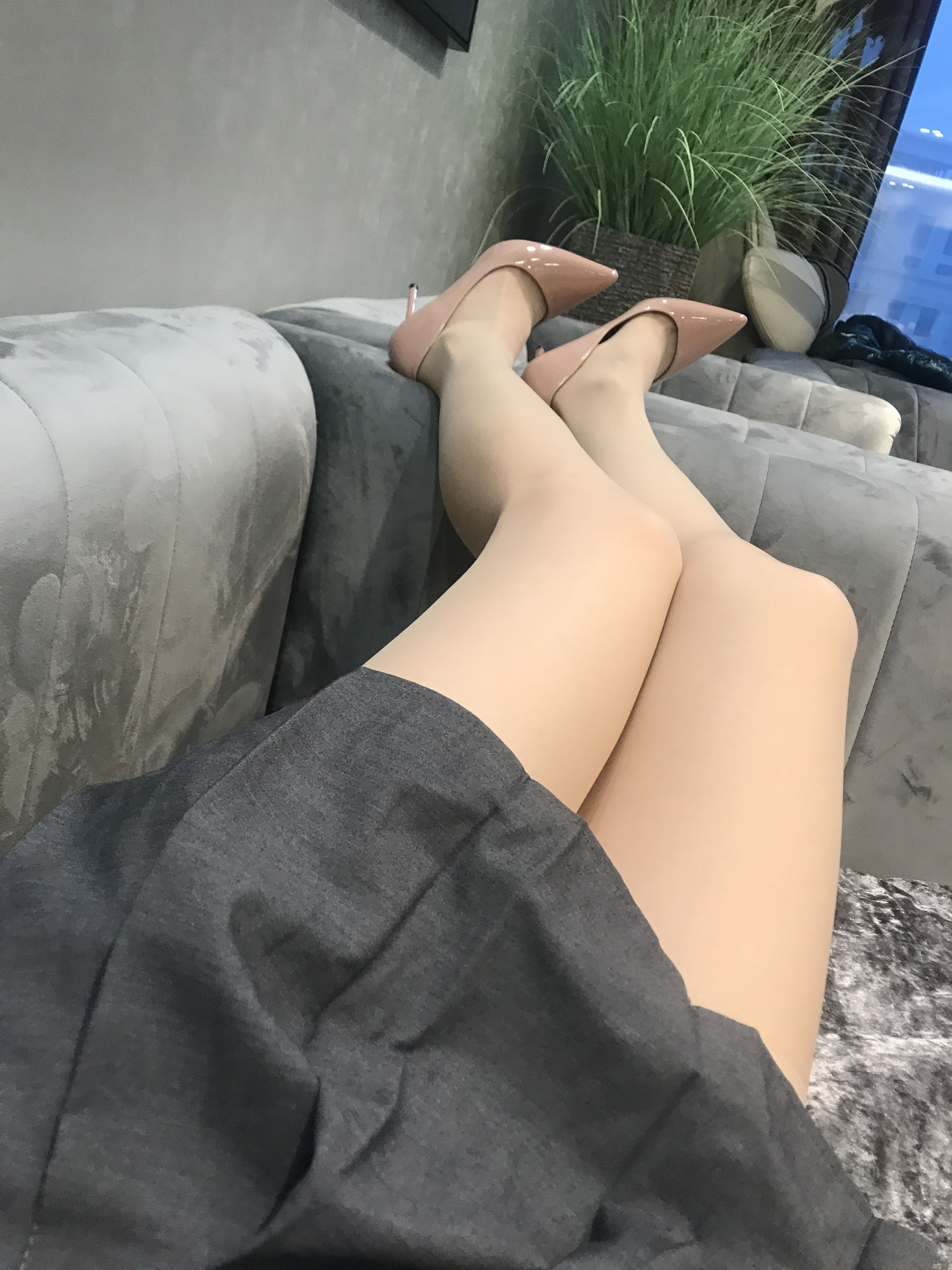 丝足博主麋鹿_Monroe 2020.03.06 居家丝秀 [32P]