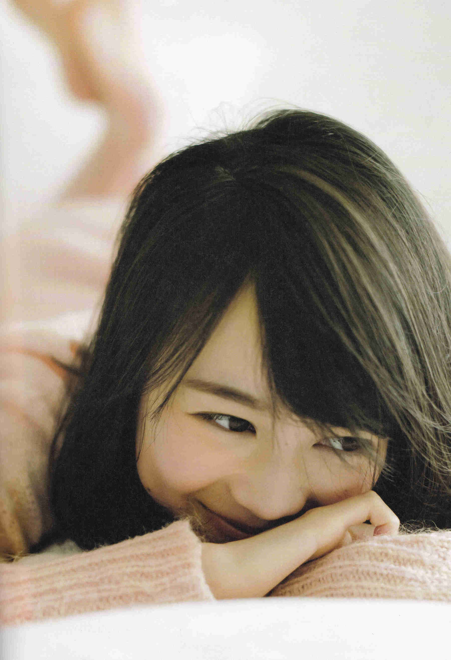 生田絵梨花1st写真集 『転調』 [152P]