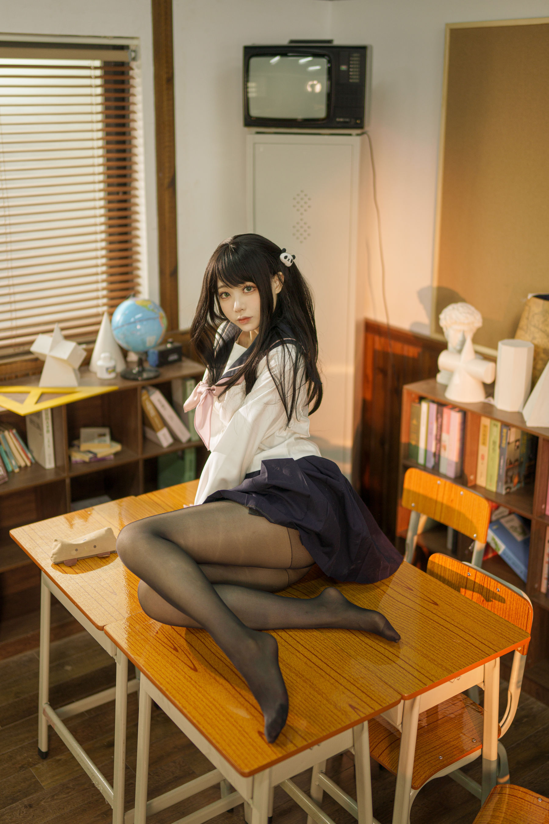 安食Ajiki – 风纪委员 [48P]