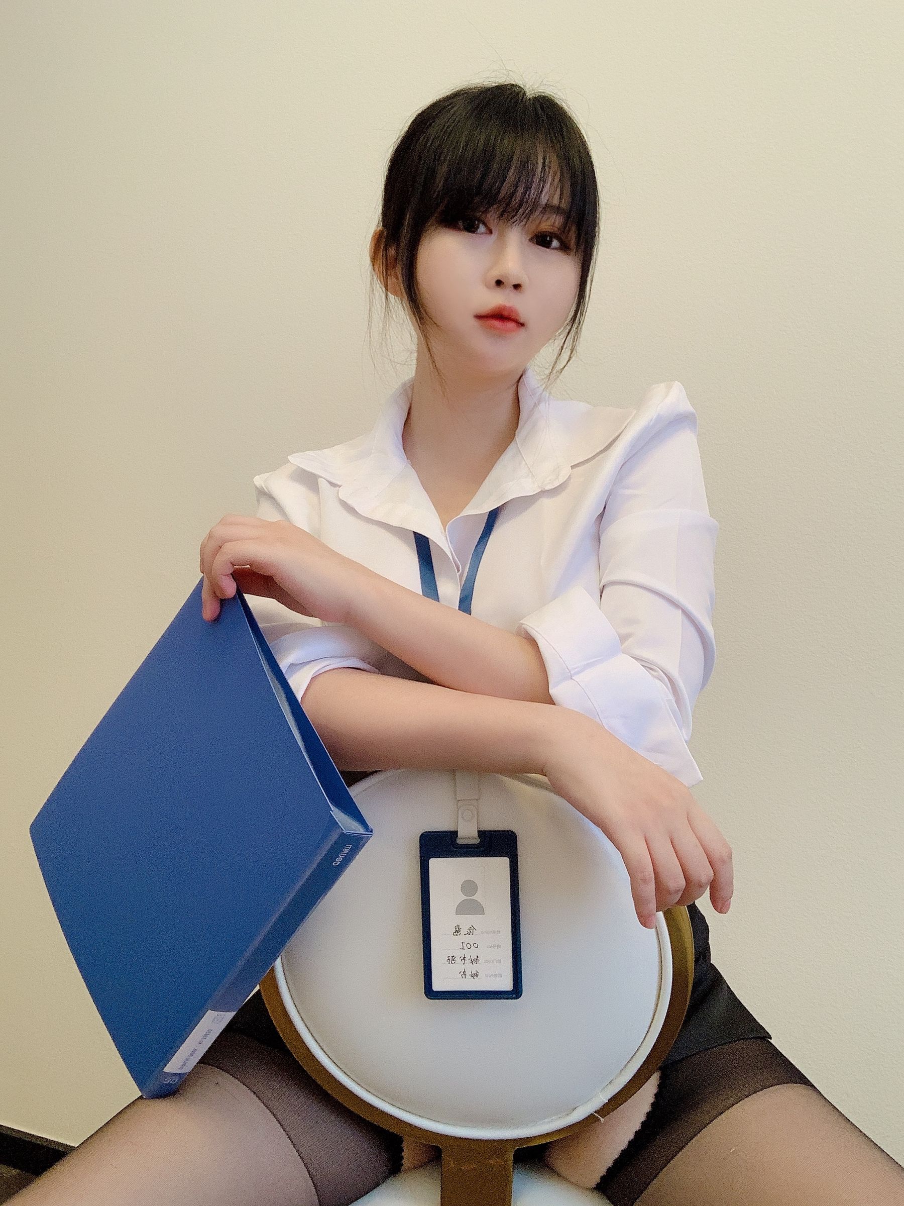 蜜桃少女是依酱呀 黑丝制服 [29P]