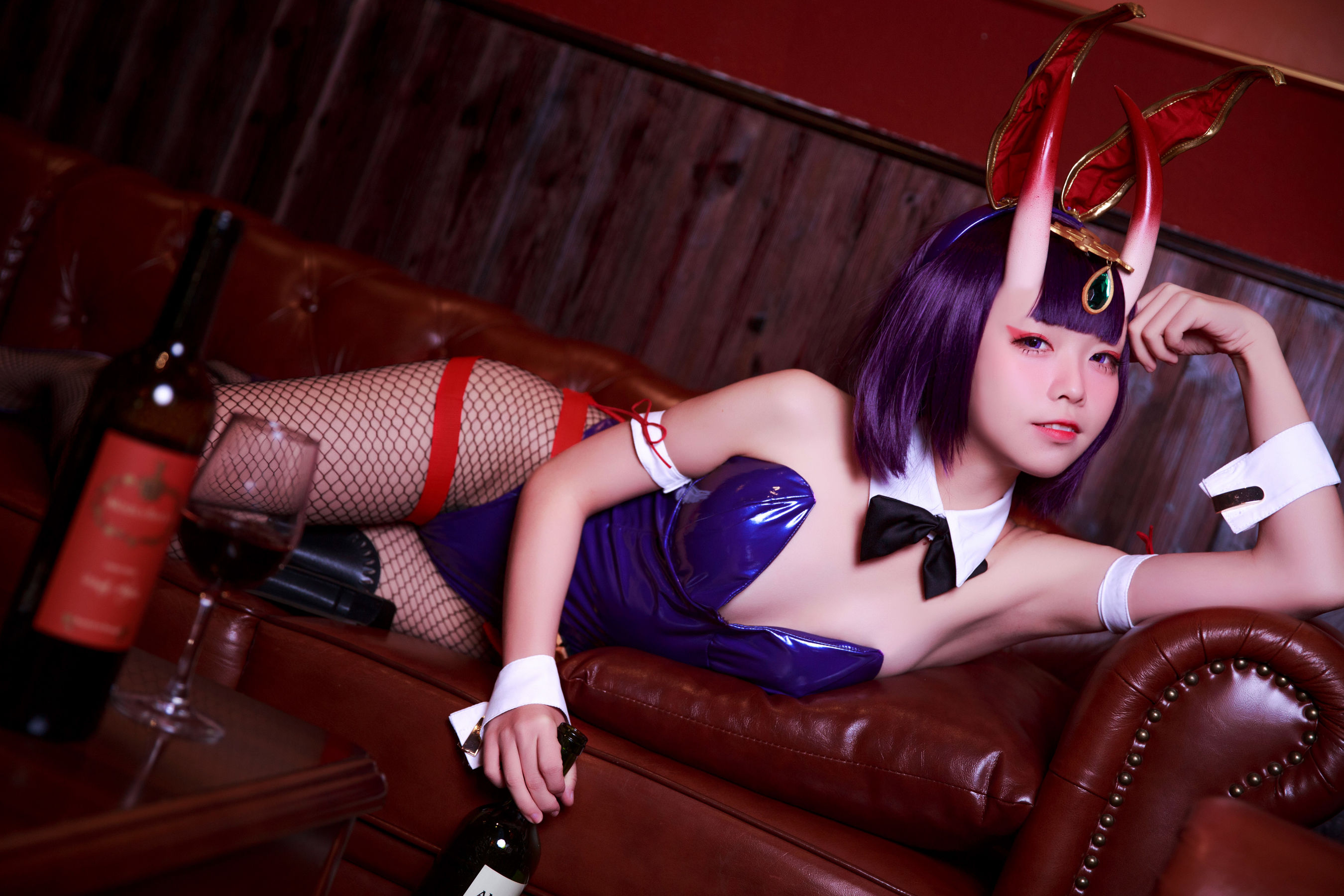 动漫博主G44不会受伤 – 酒吞兔女郎 [16P]