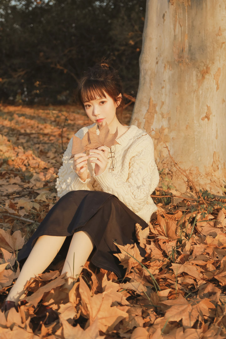 可爱妹子Fushii_海堂 – 秋日女友 [31P]