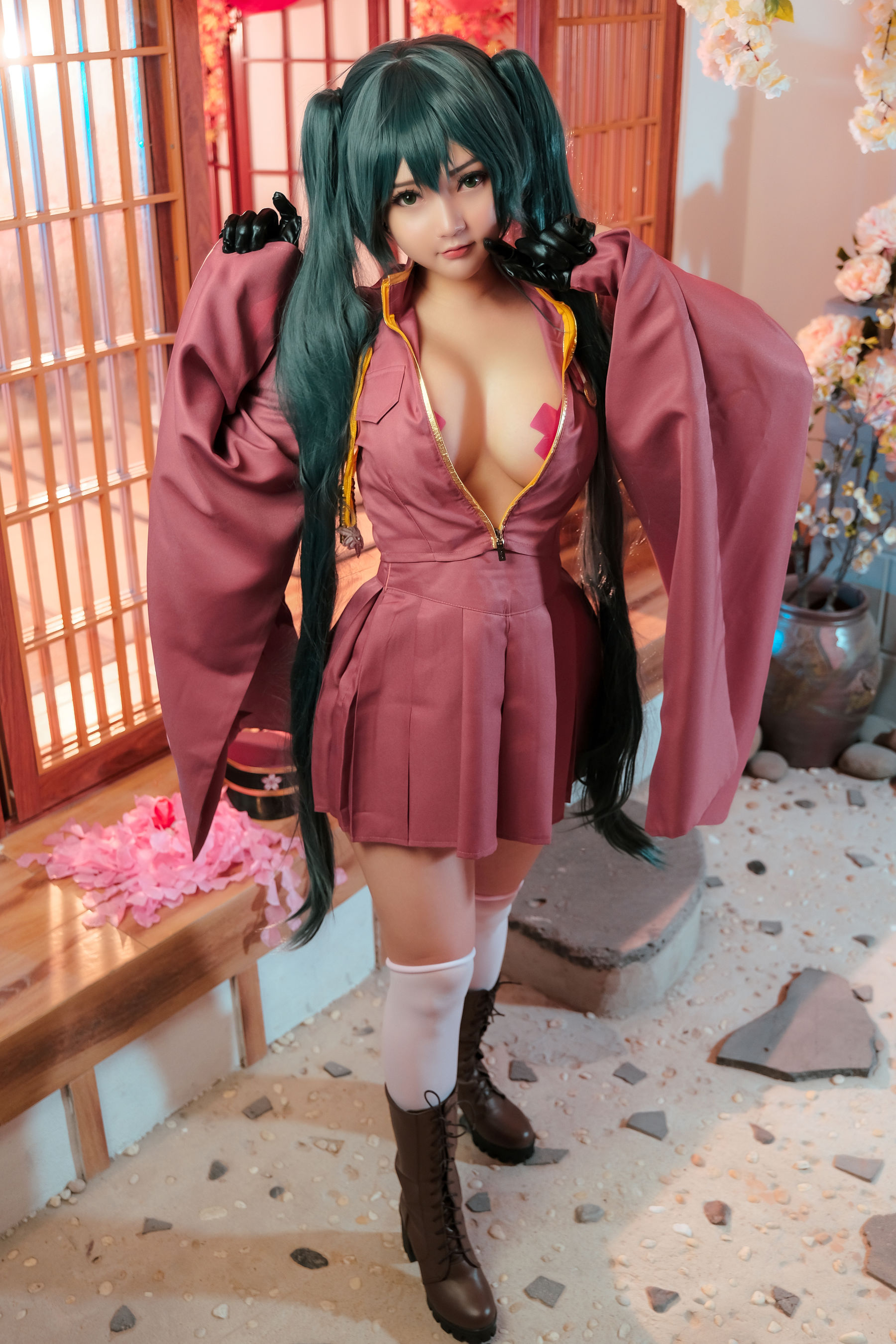 Coser小姐姐Potato Godzilla – Miku Senbonzakura [24P]