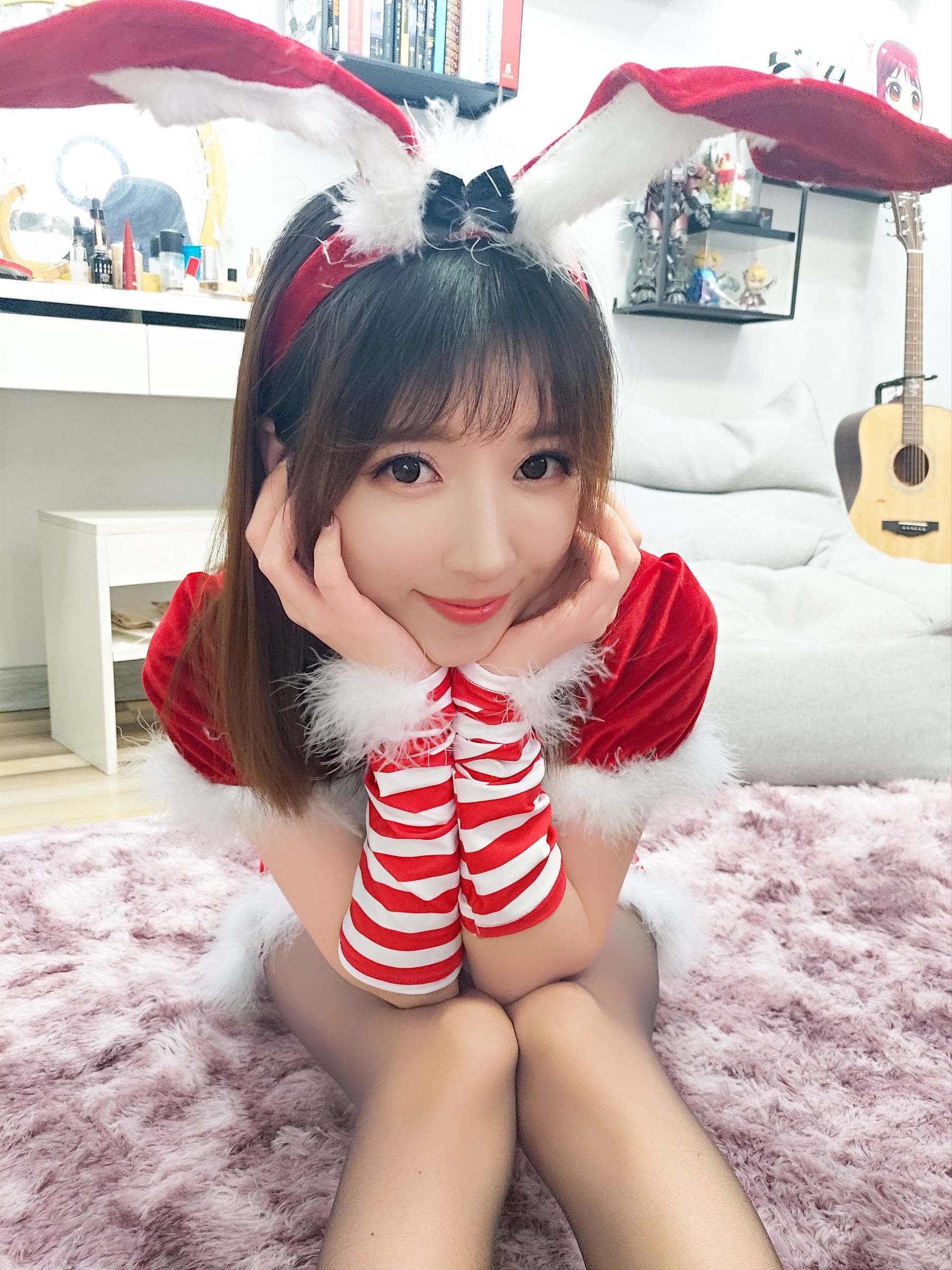 斗鱼主播小女巫露娜 – 圣诞装 [37P]