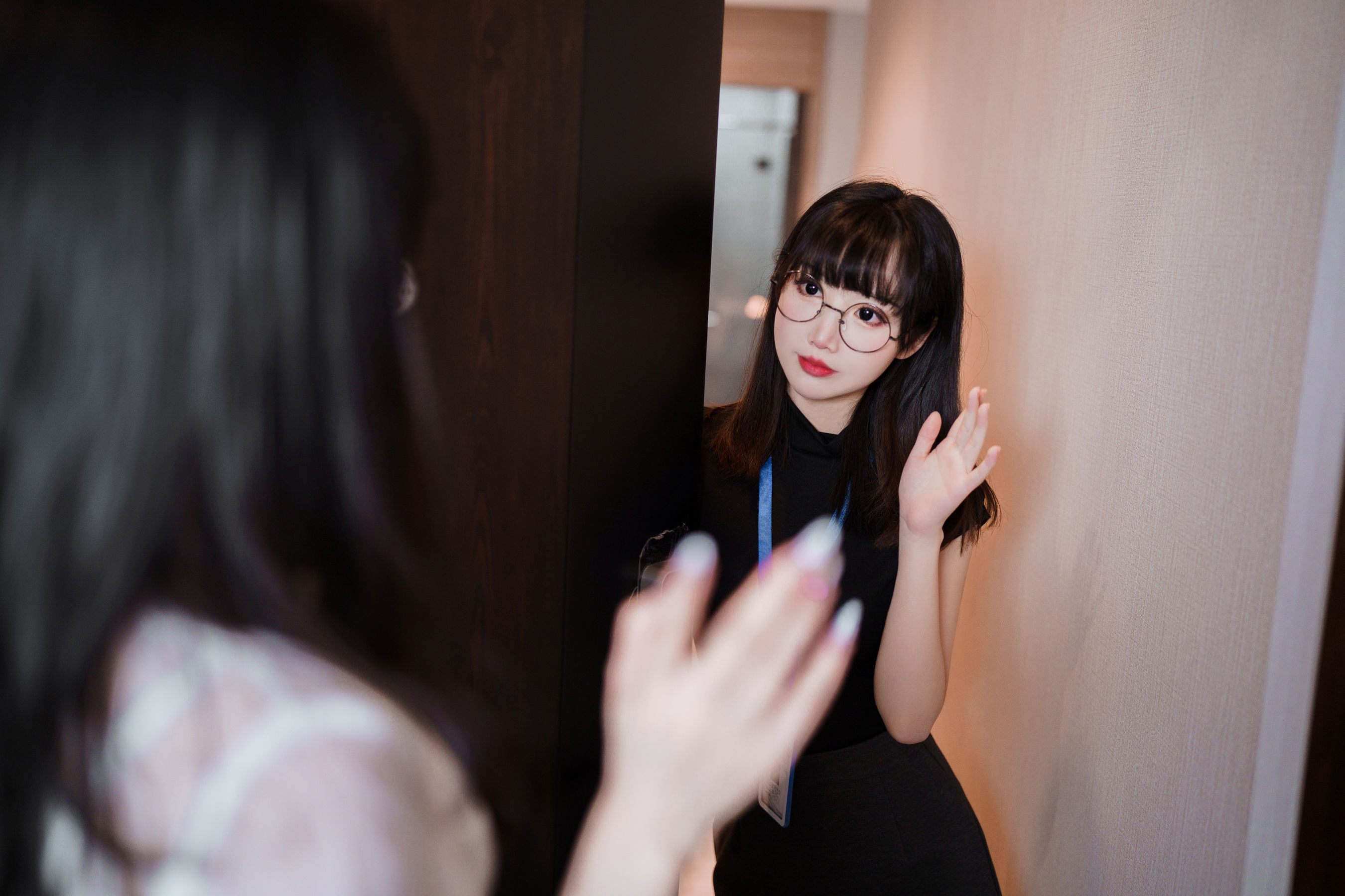 rioko凉凉子(肉扣热热子)&#038;面饼仙儿 – OL百合 [50P]