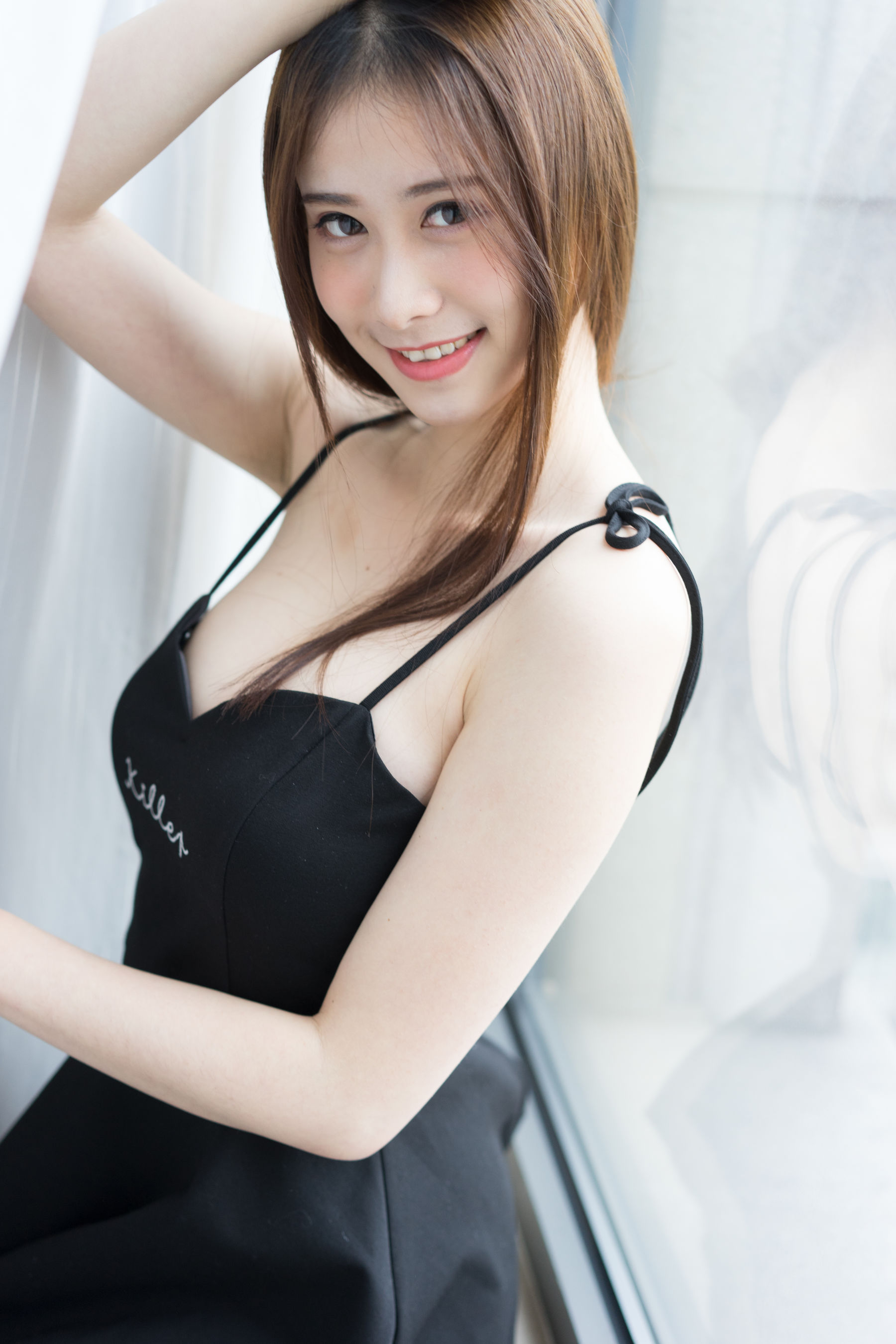 一只小仙若 – 黑丝女仆 [67P]