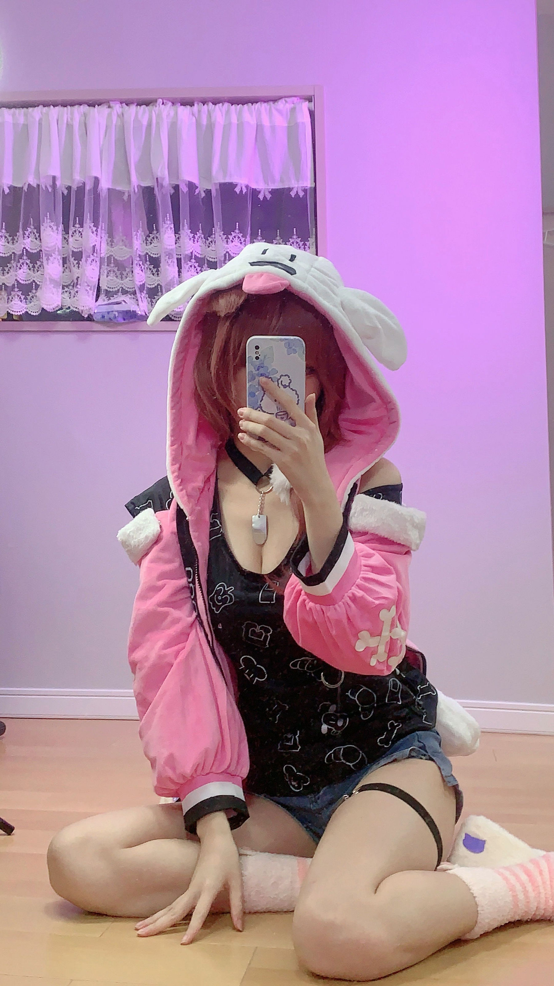 千阳(ちよ) – 戌神ころね [12P]