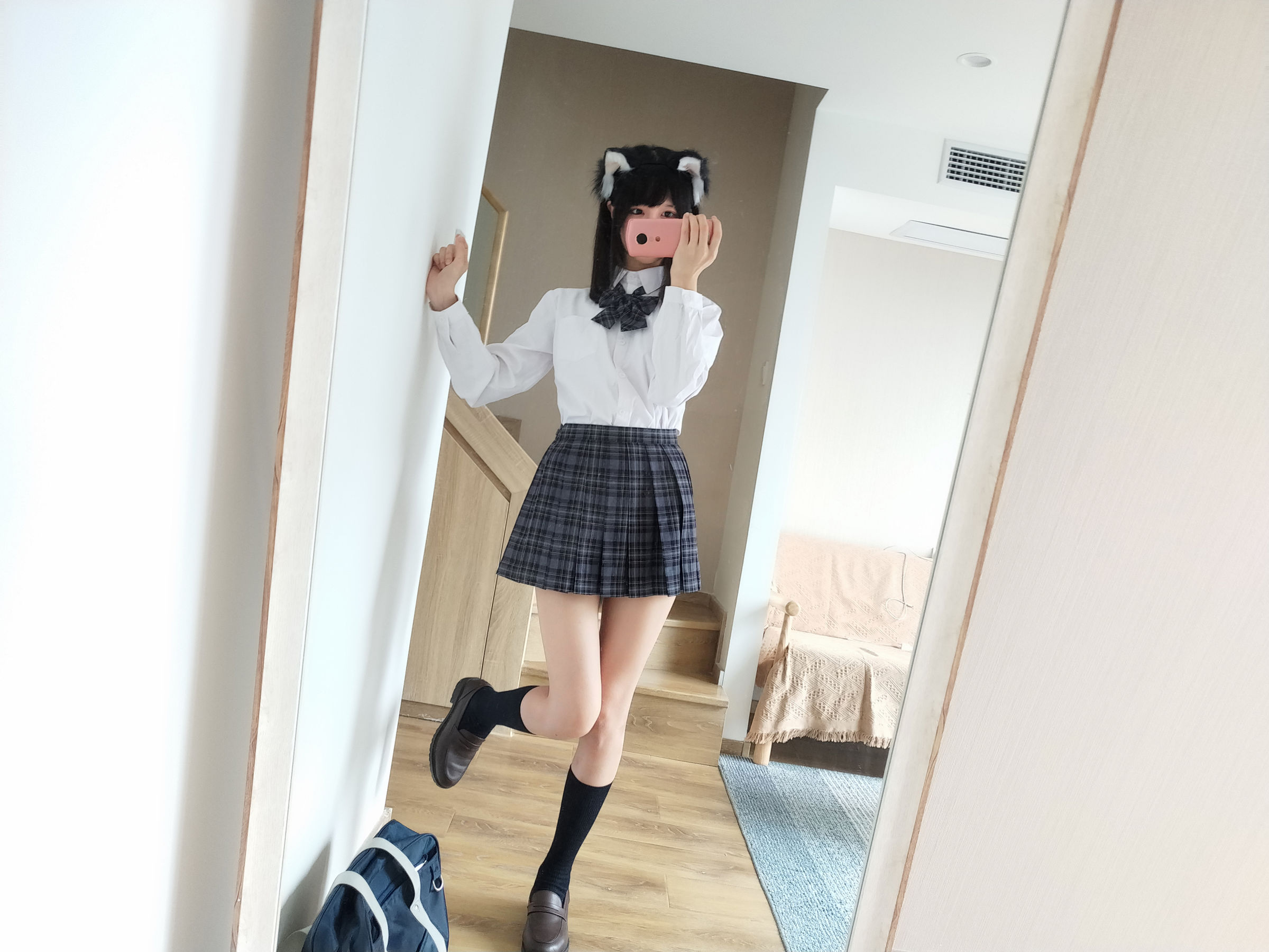 NAGISA魔物喵[fantia] – かわいい転校生 [25P]