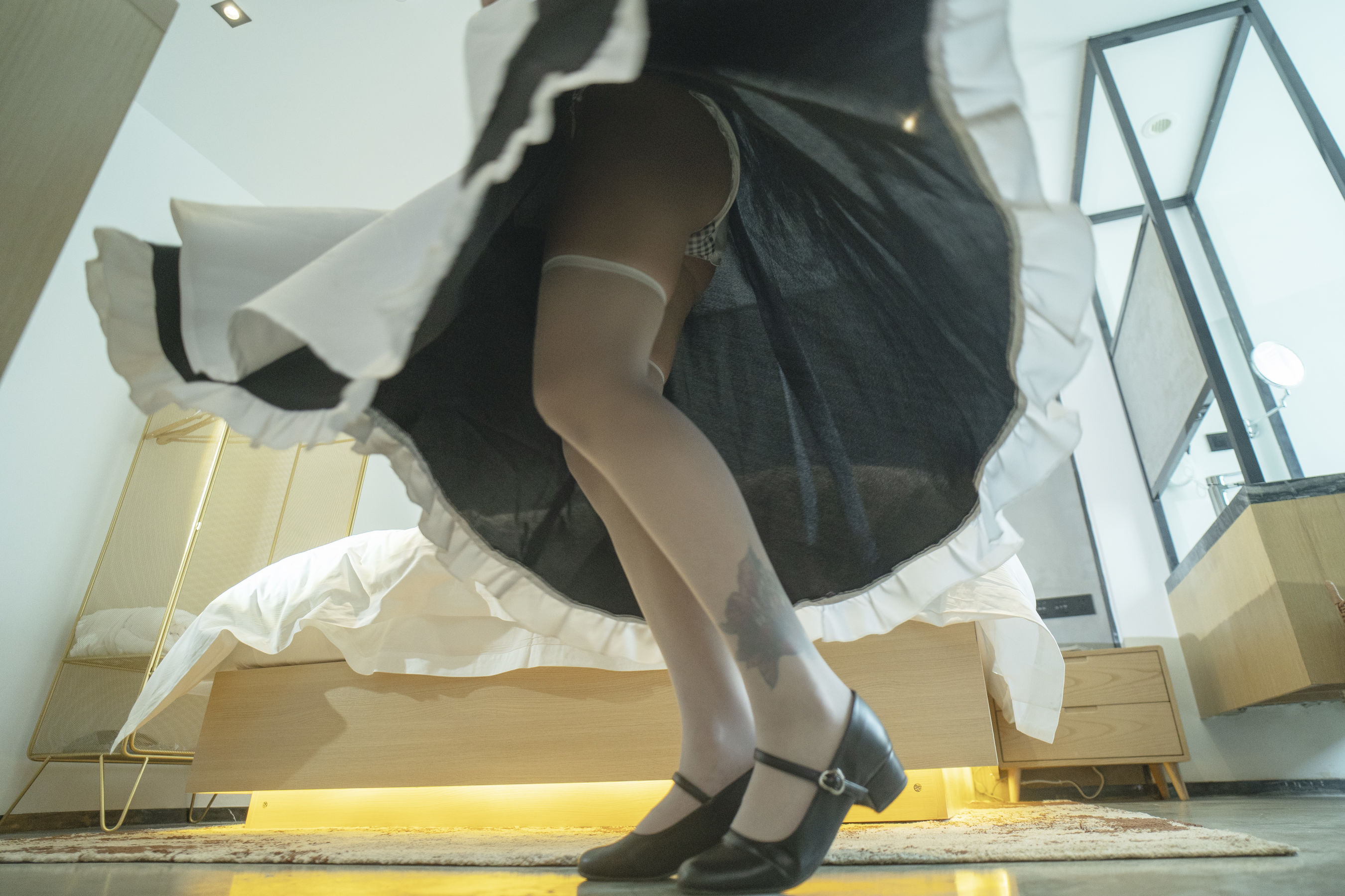 微博妹子 汐 – 奴仆 [42P]