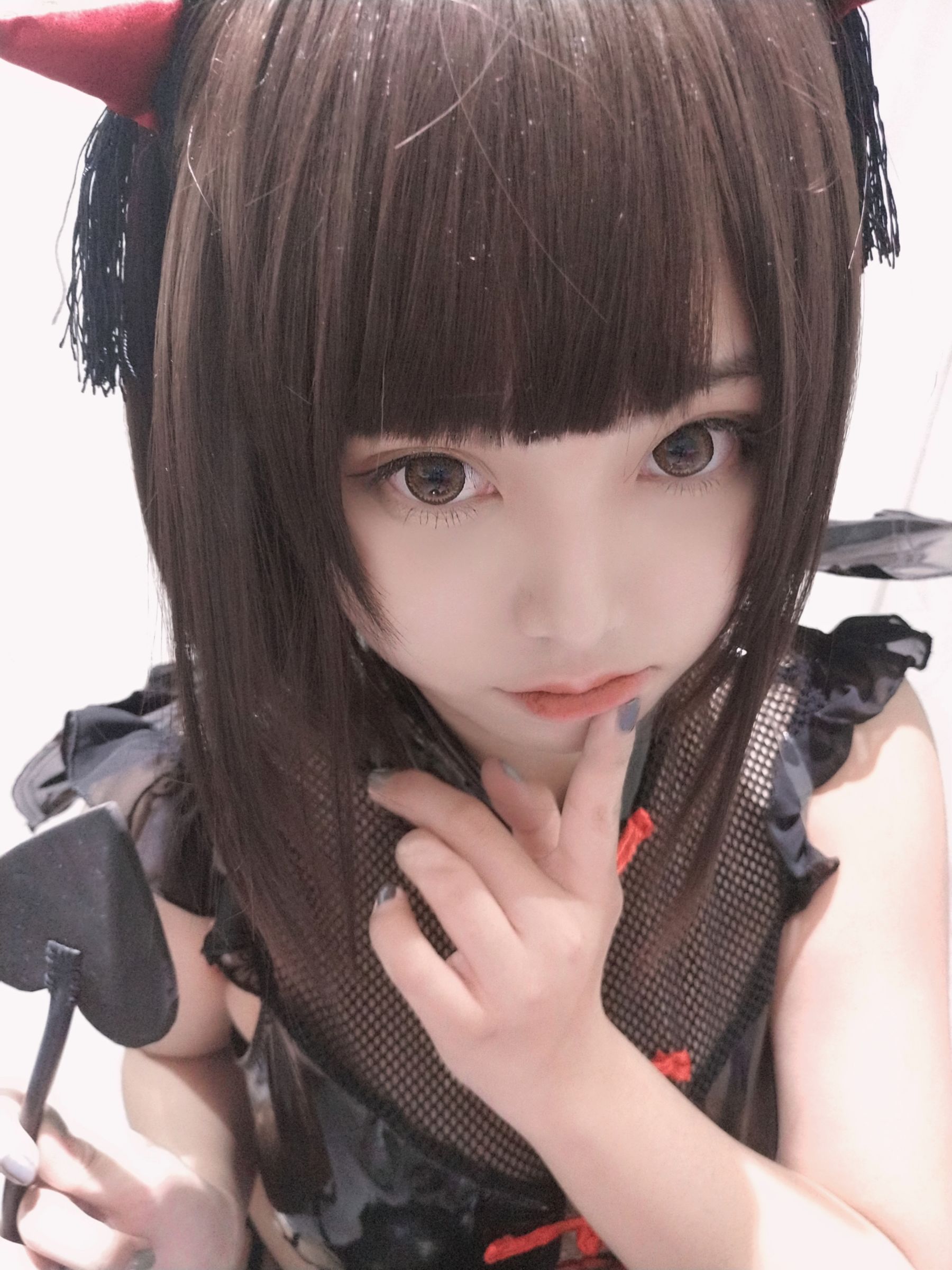 [Cosplay写真] 萌系小姐姐蜜汁猫裘 – 小恶魔自拍 [28P]