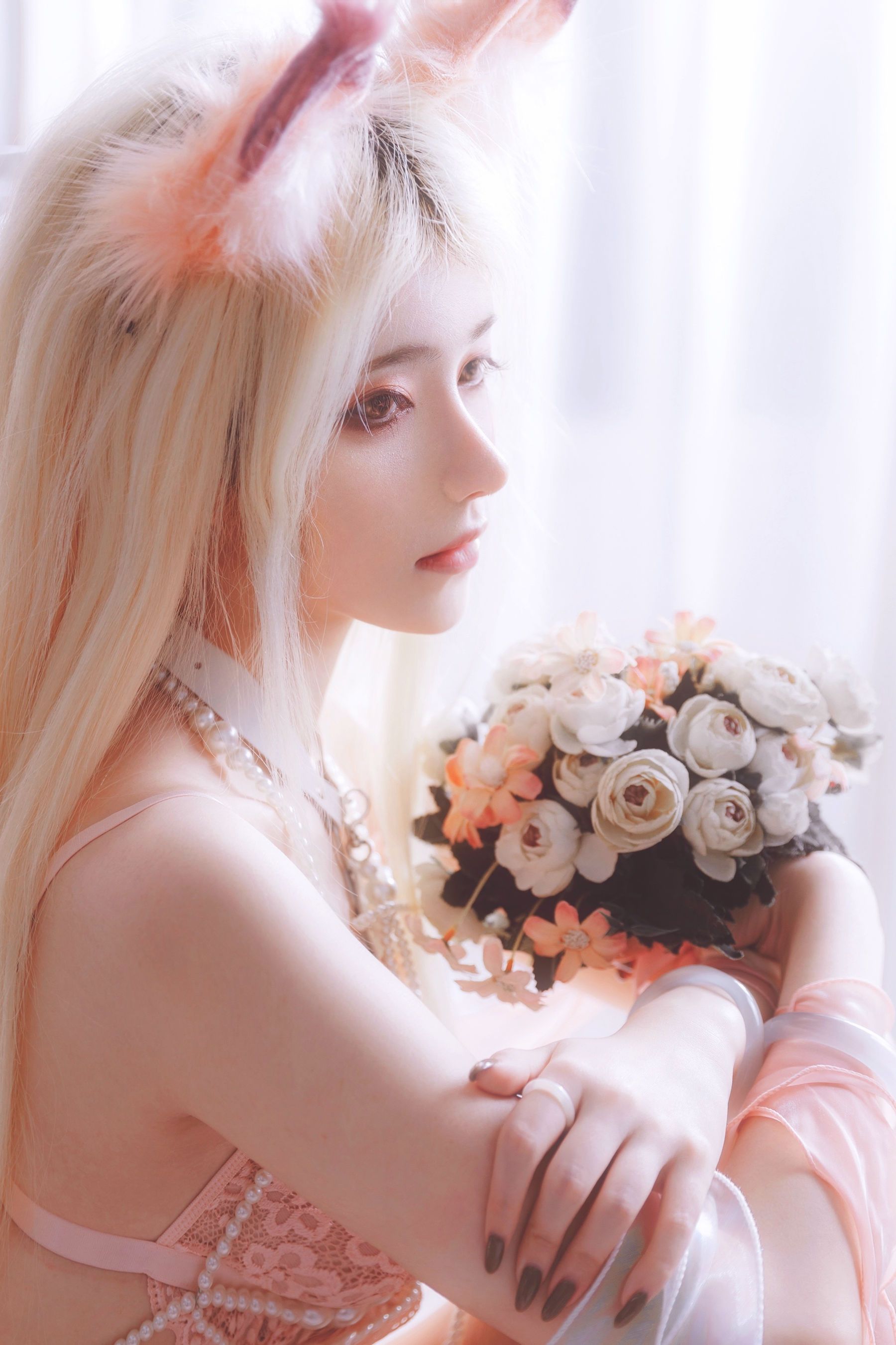 动漫博主南桃Momoko – 狐狸与蔷薇 [34P]