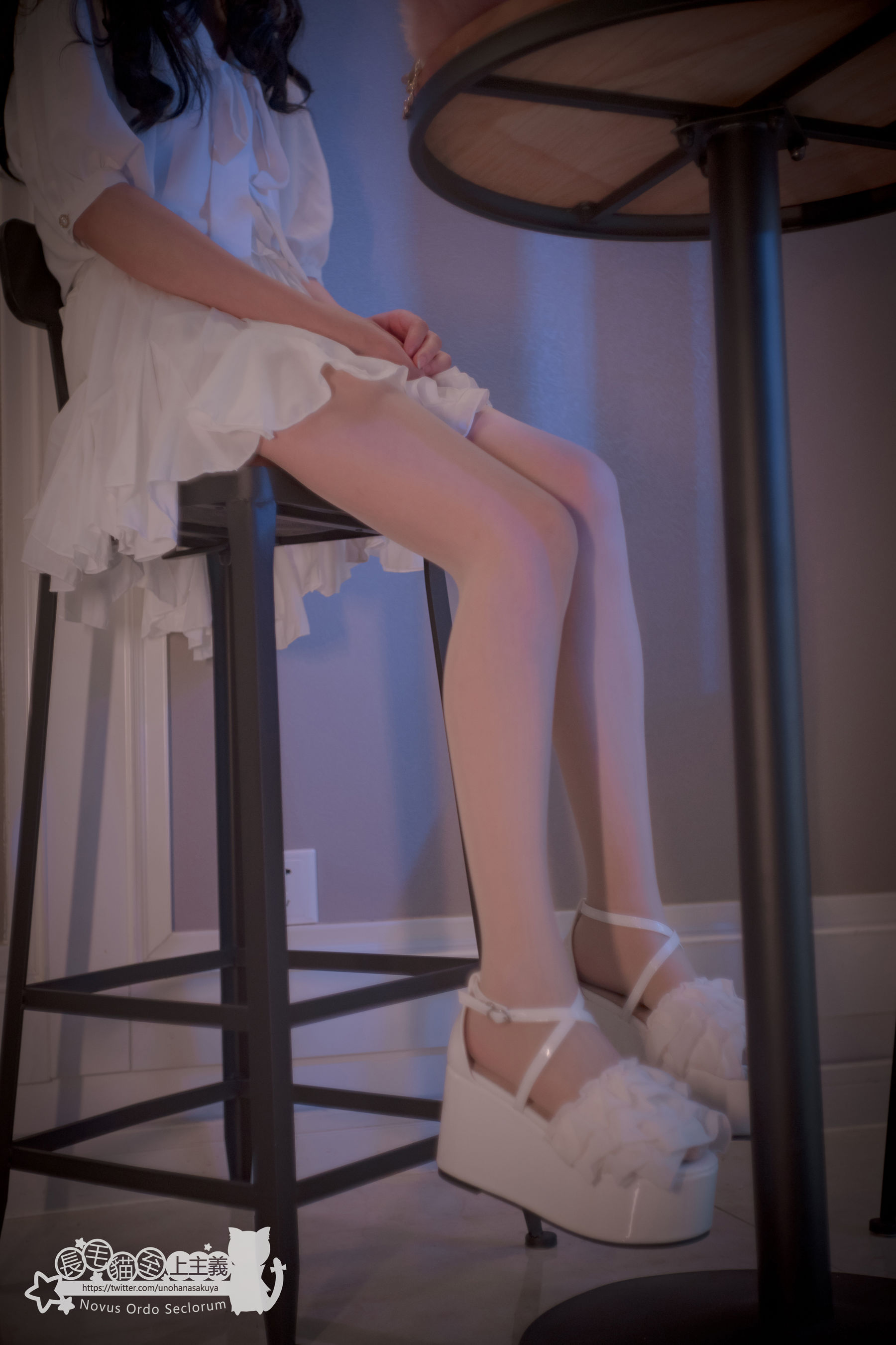 福利姬木花琳琳是勇者 – 夜店小公举 [44P]