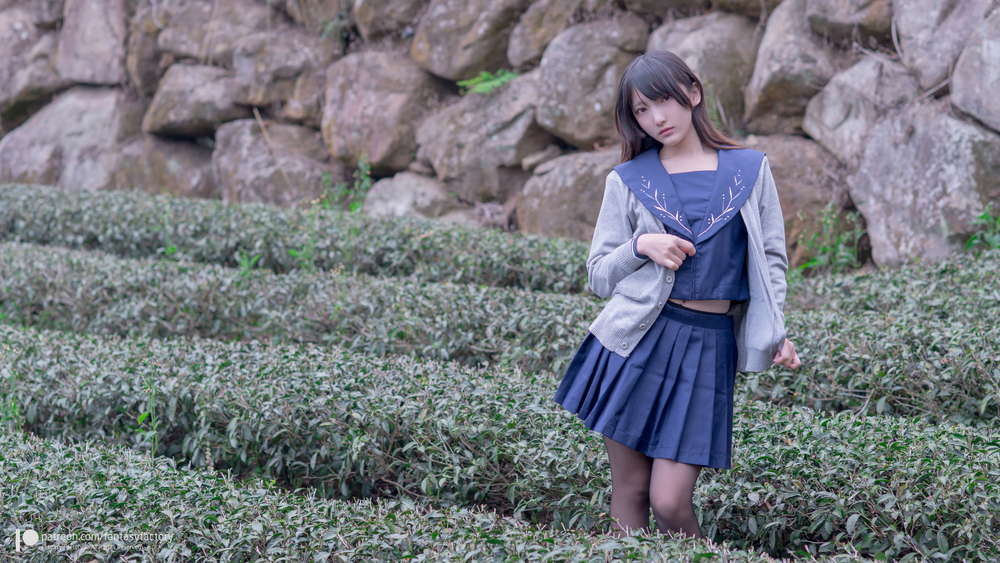 [Fantasy Factory] 小丁Cosplay – JK制服 水手小兔 外拍 [66P]