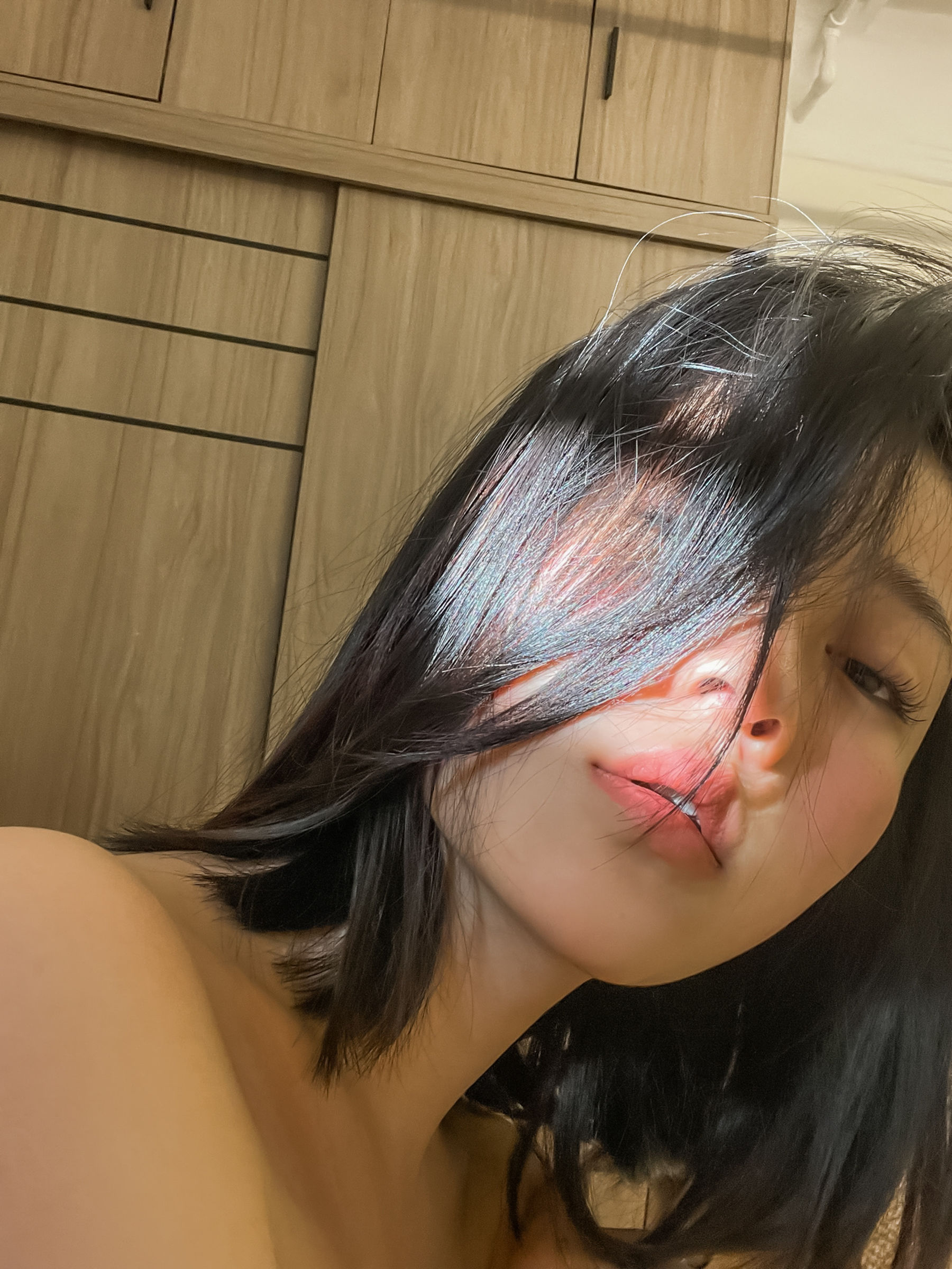 Nnian – 光与年 [26P]