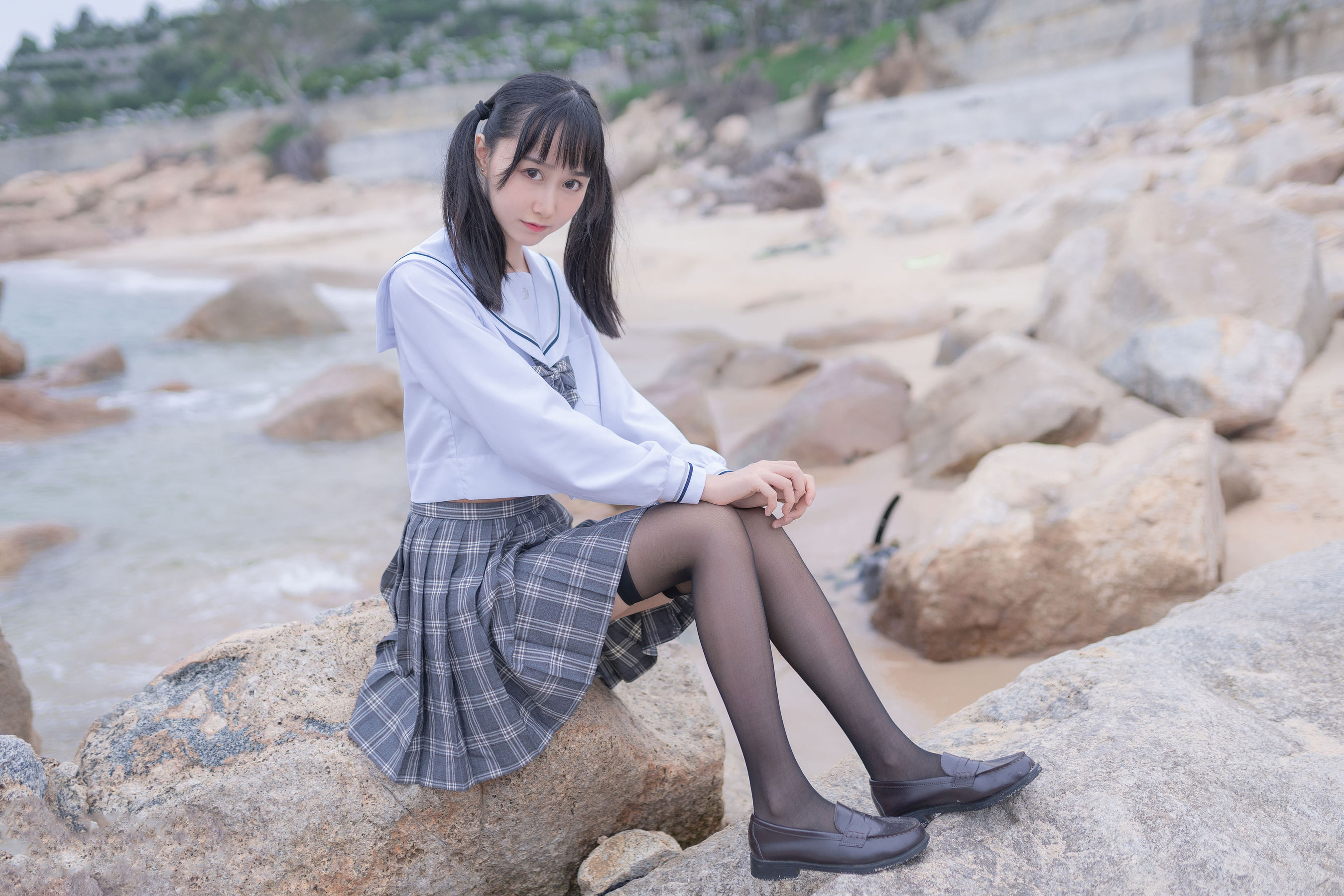 萌系小姐姐木绵绵OwO – 海边JK [40P]