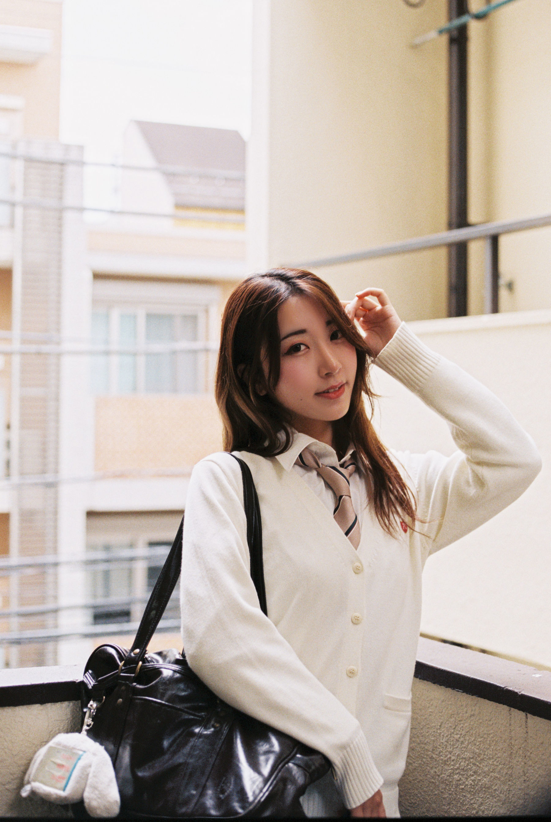 人气Coser黑川 楼道 [22P]