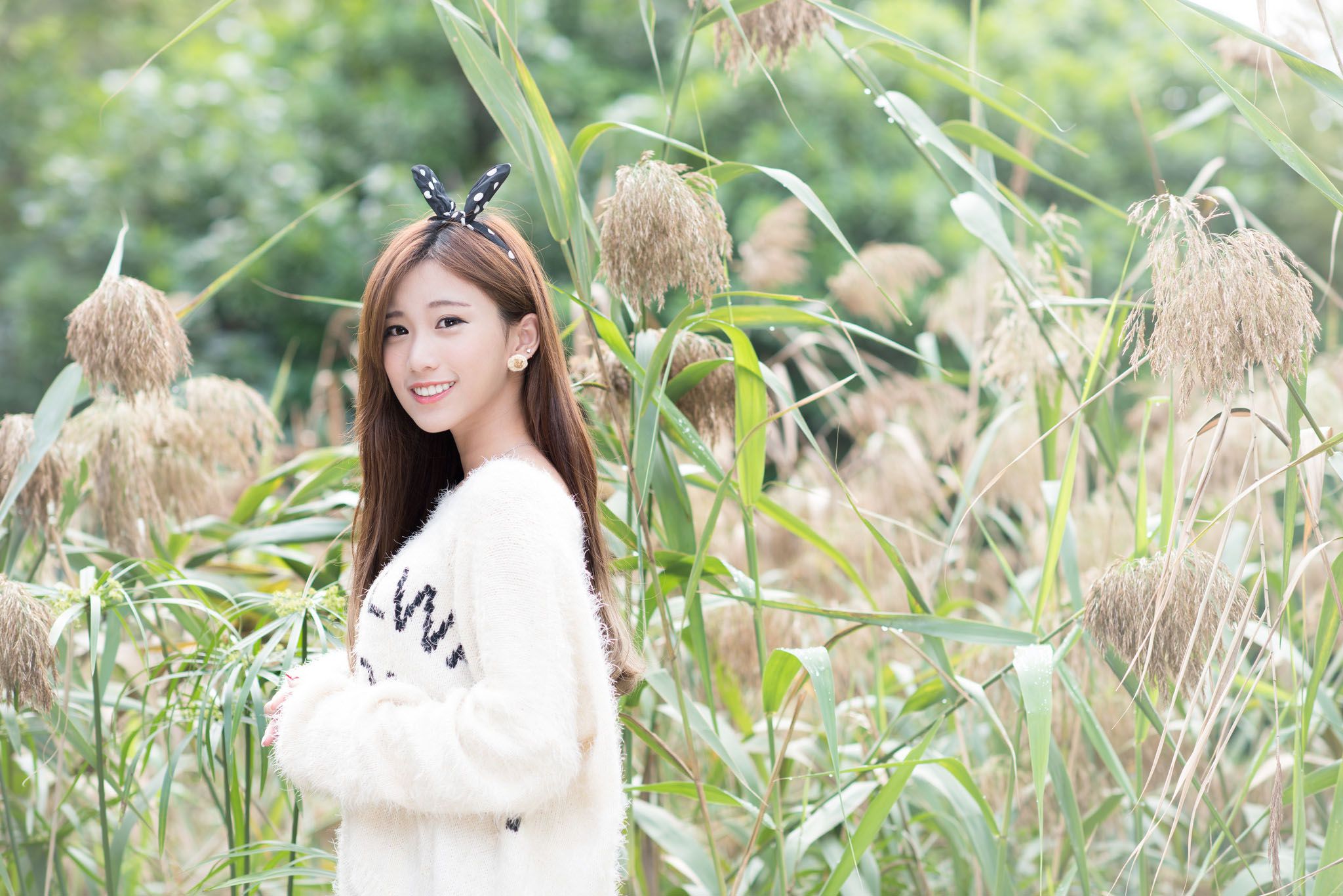 宅男女神张楚珊《外拍甜美蝴蝶节妹子》 [50P]