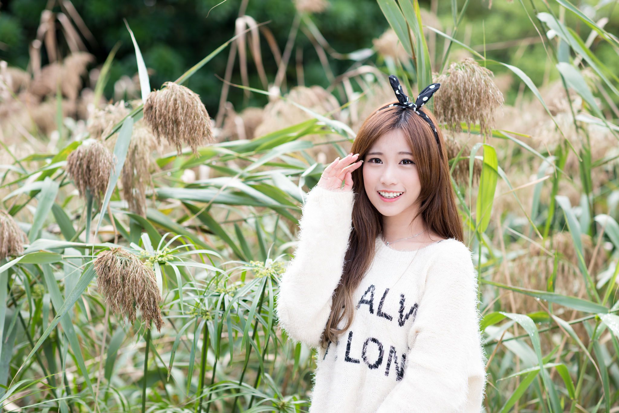 宅男女神张楚珊《外拍甜美蝴蝶节妹子》 [50P]