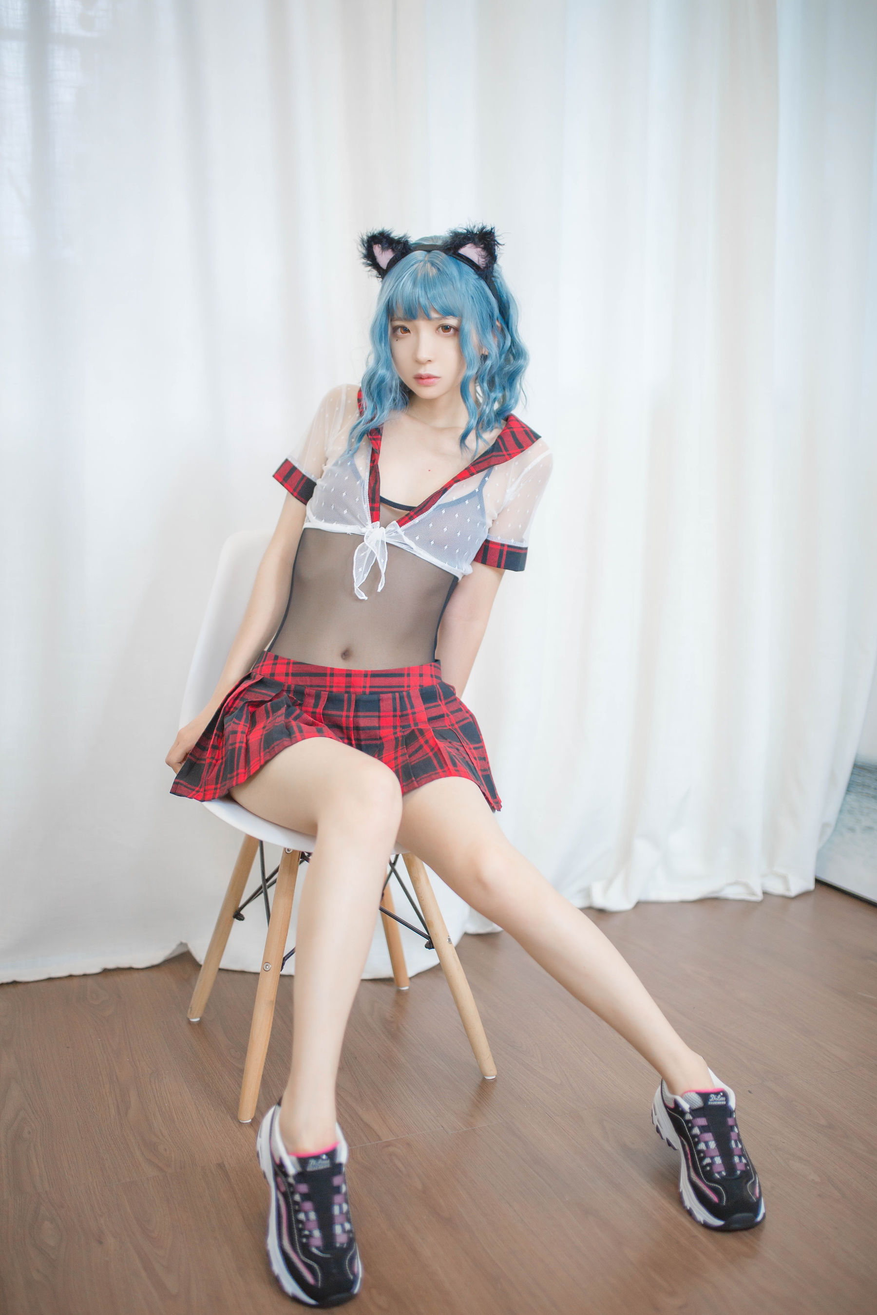 [Cosplay写真] 疯猫ss – 蓝发 [26P]
