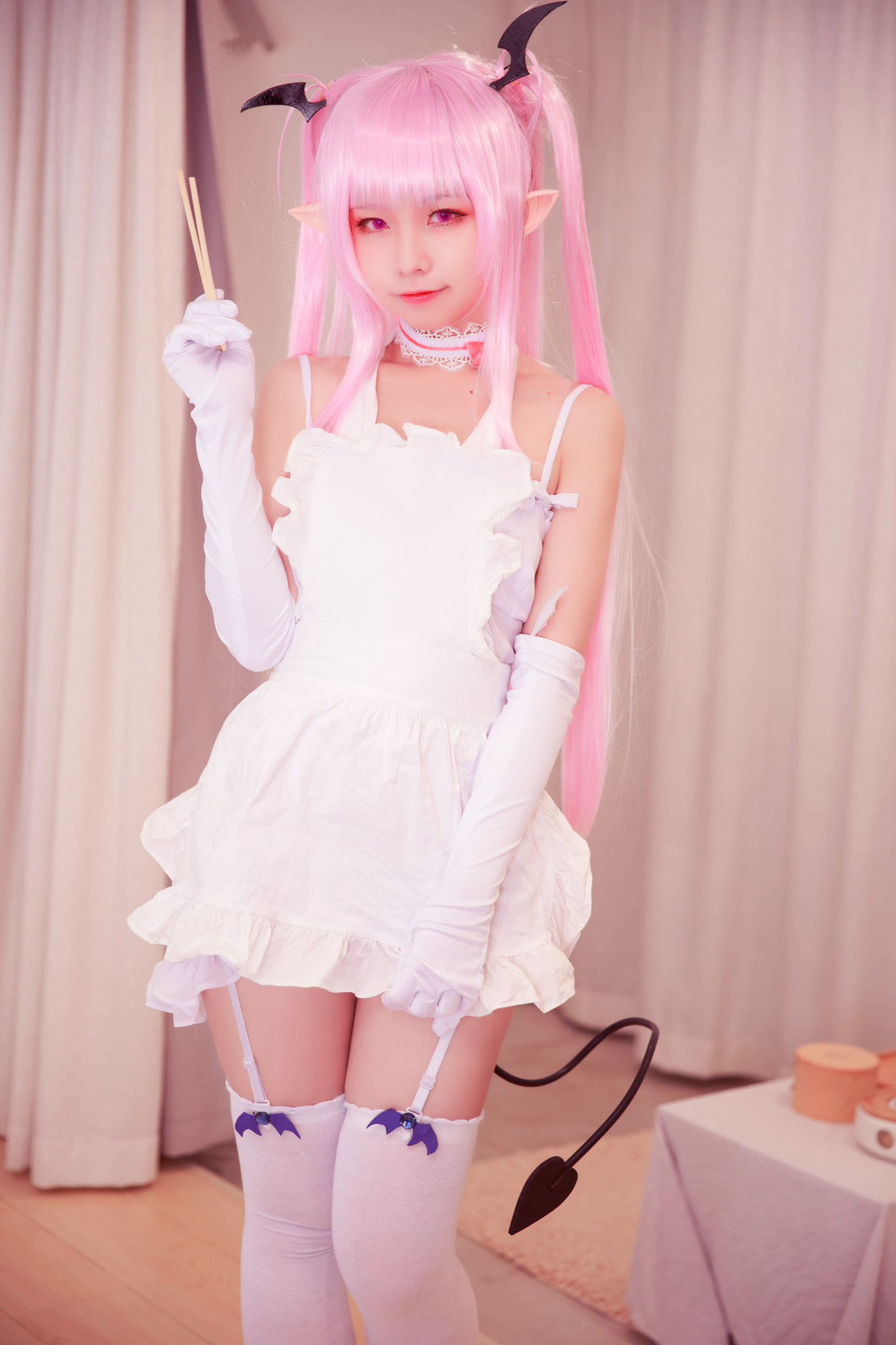 动漫博主G44不会受伤 – 露露姆 [11P]